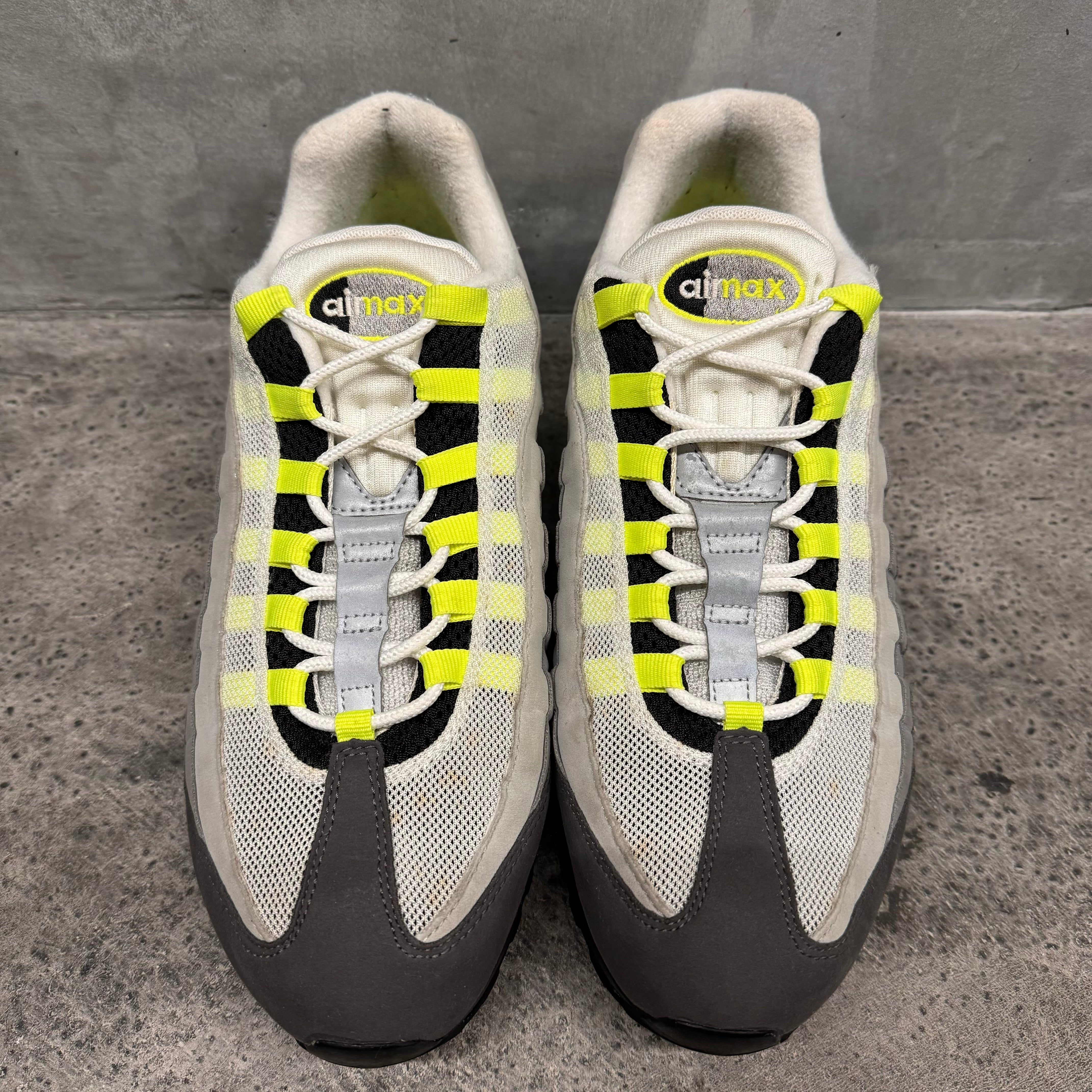 【US12】NIKE AIR MAX 95 OG "2015" 554970-071