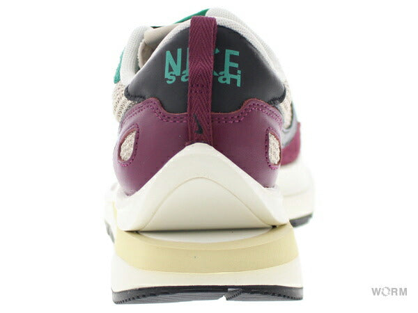 【US12】 NIKE VAPORWAFFLE SACAI VILLAIN RED NEPTUNE GREEN DD3035-200 【DS】