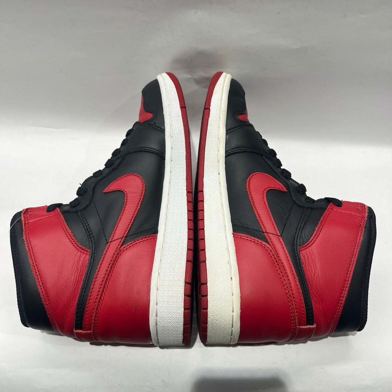 【US9】 AIR JORDAN 1 RETRO HIGH OG Bred 555088-023 【USED】