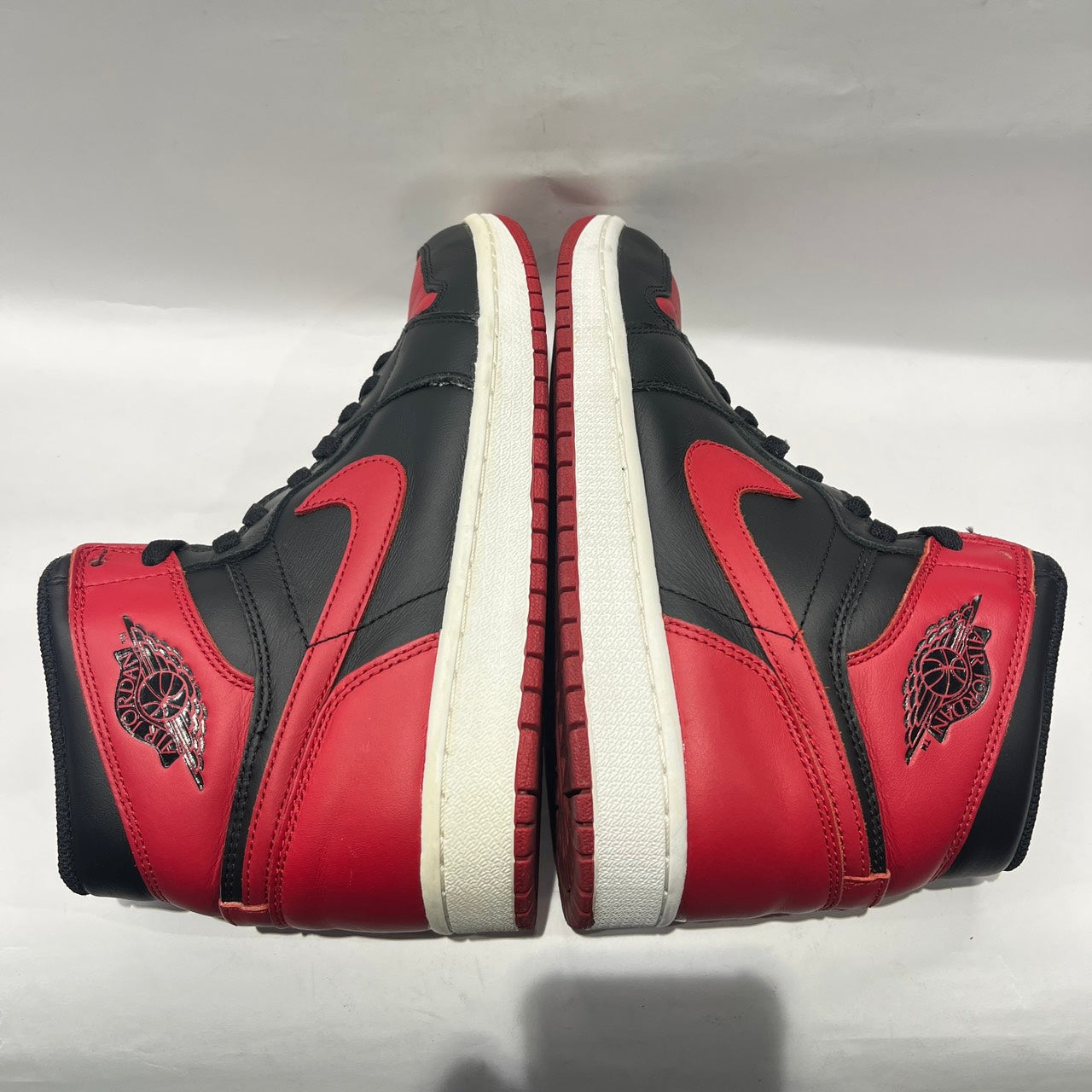 【US9】 AIR JORDAN 1 RETRO HIGH OG Bred 555088-023 【USED】