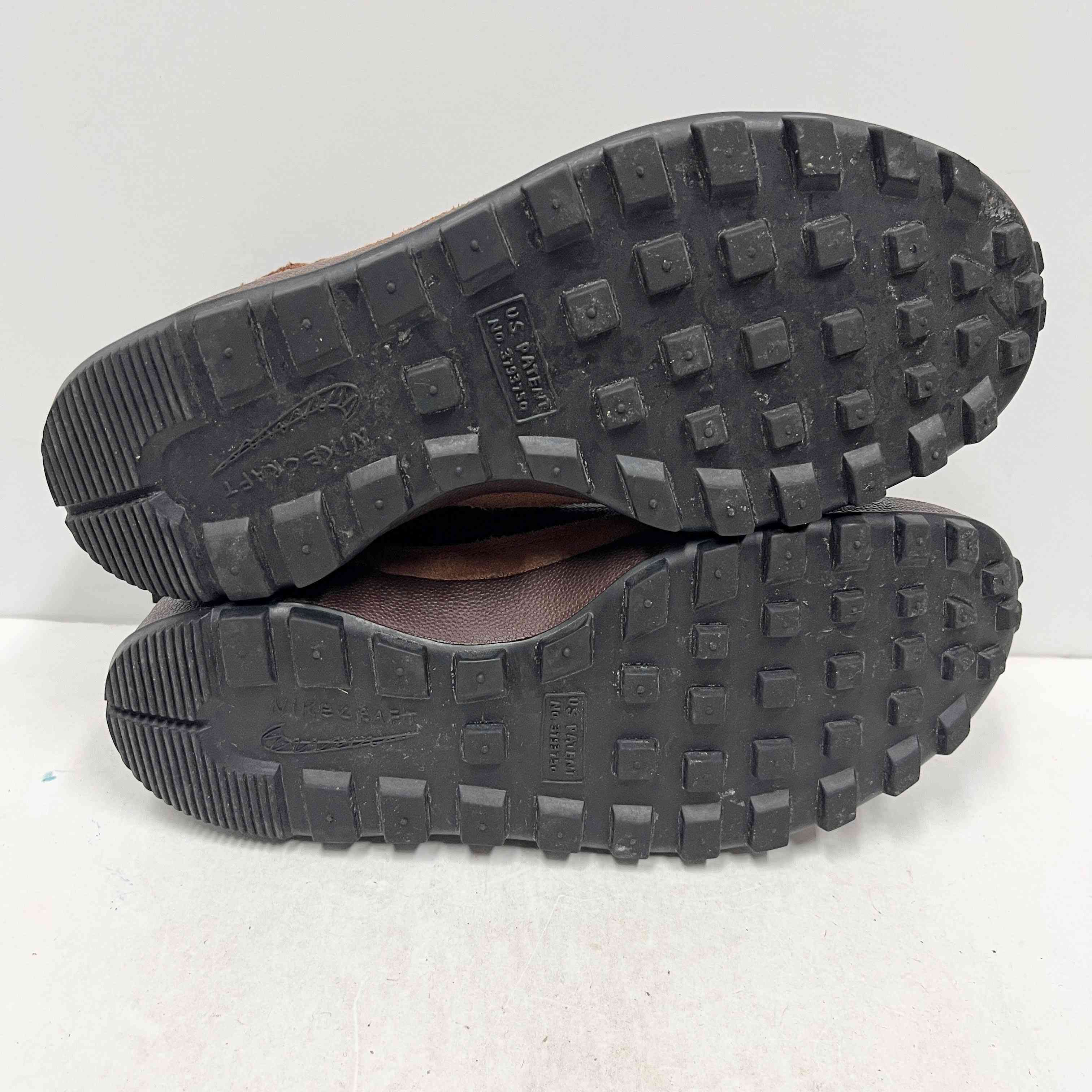 【US8】 NIKE GENERAL PURPOSE SHOE DA6672-201 【USED】