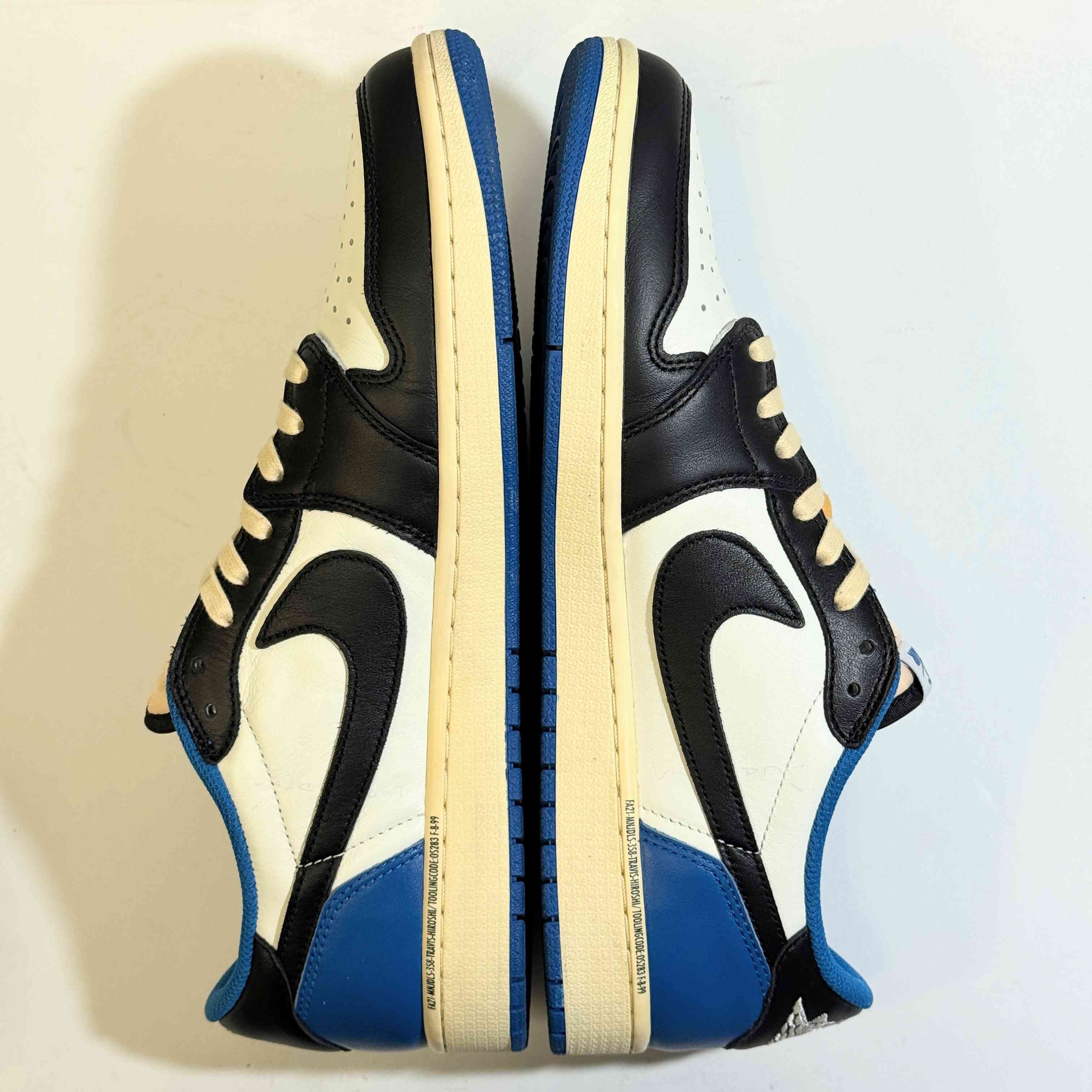 【US12】 AIR JORDAN 1 LOW OG SP TRAVIS SCOTT/FRAGMENT DM7866-140 【USED】