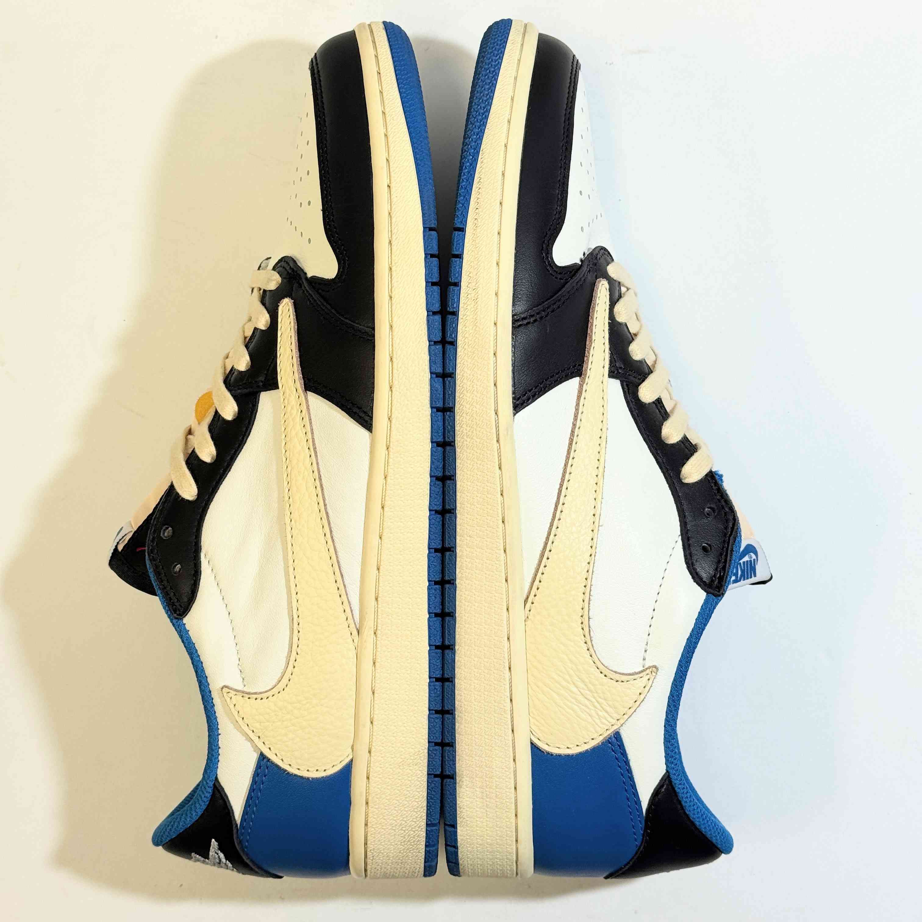 【US12】 AIR JORDAN 1 LOW OG SP TRAVIS SCOTT/FRAGMENT DM7866-140 【USED】
