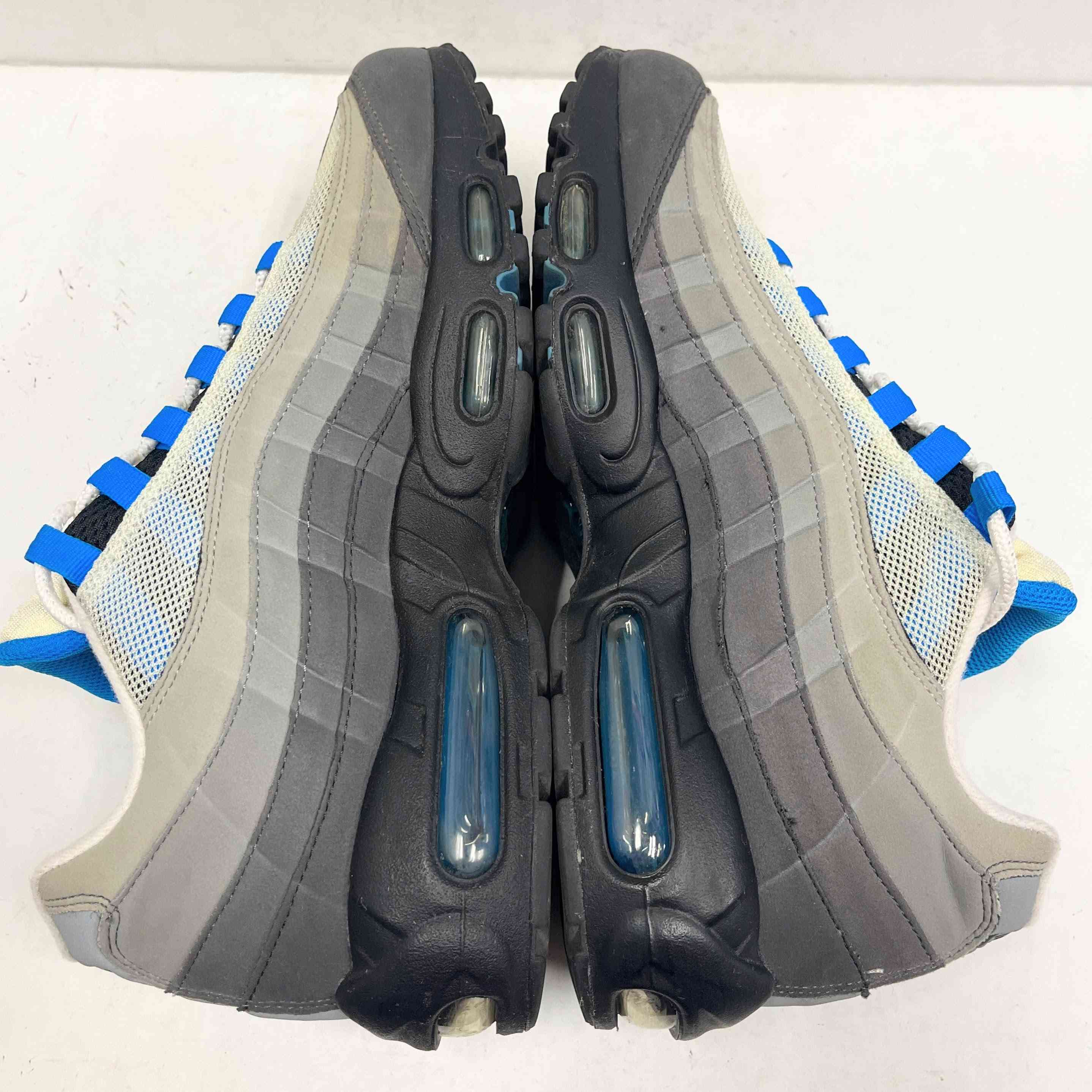 【US9.5】 NIKE AIR MAX 95 AT8696-100 【USED】