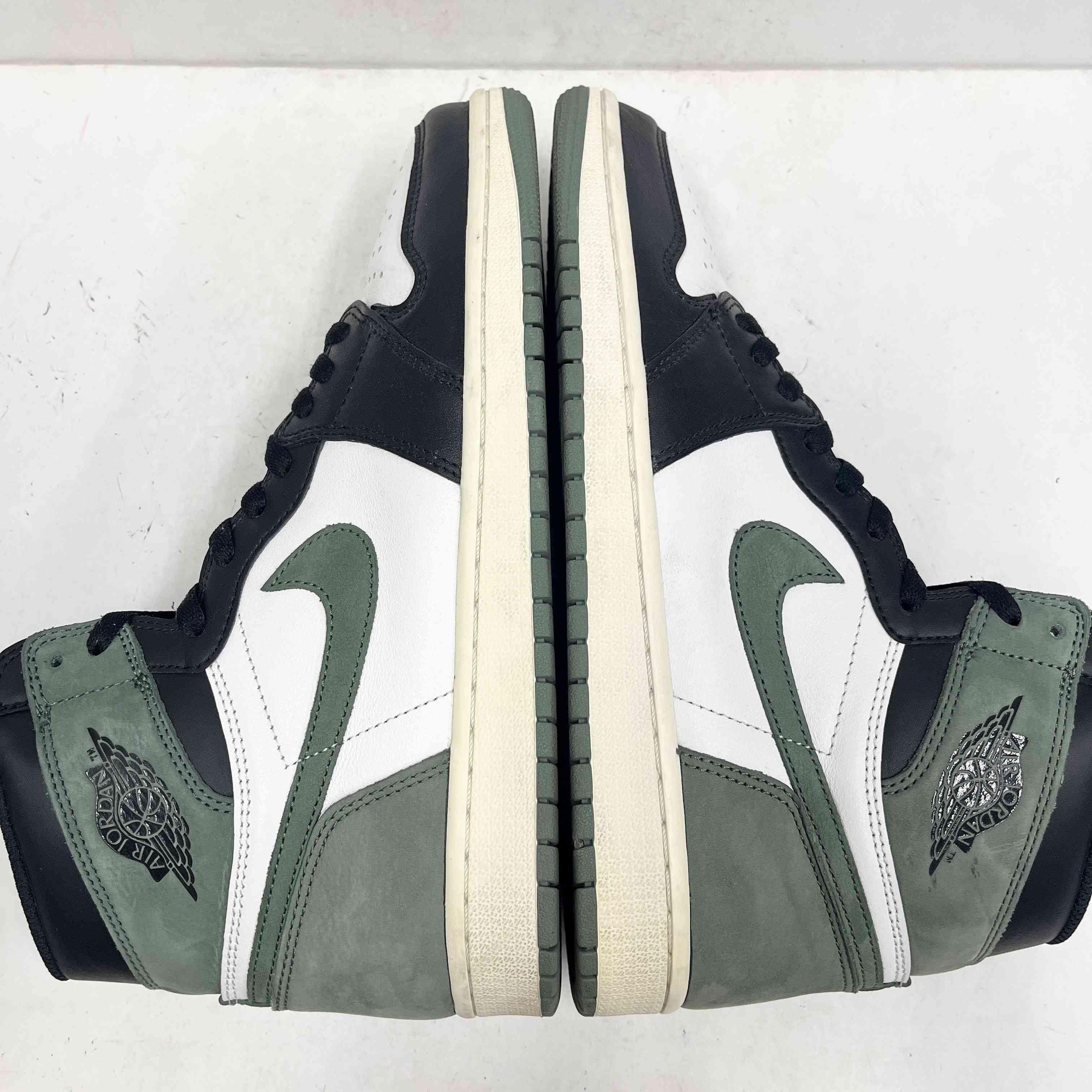 【US10】 AIR JORDAN 1 RETRO HIGH OG 555088-135 【USED】 箱無