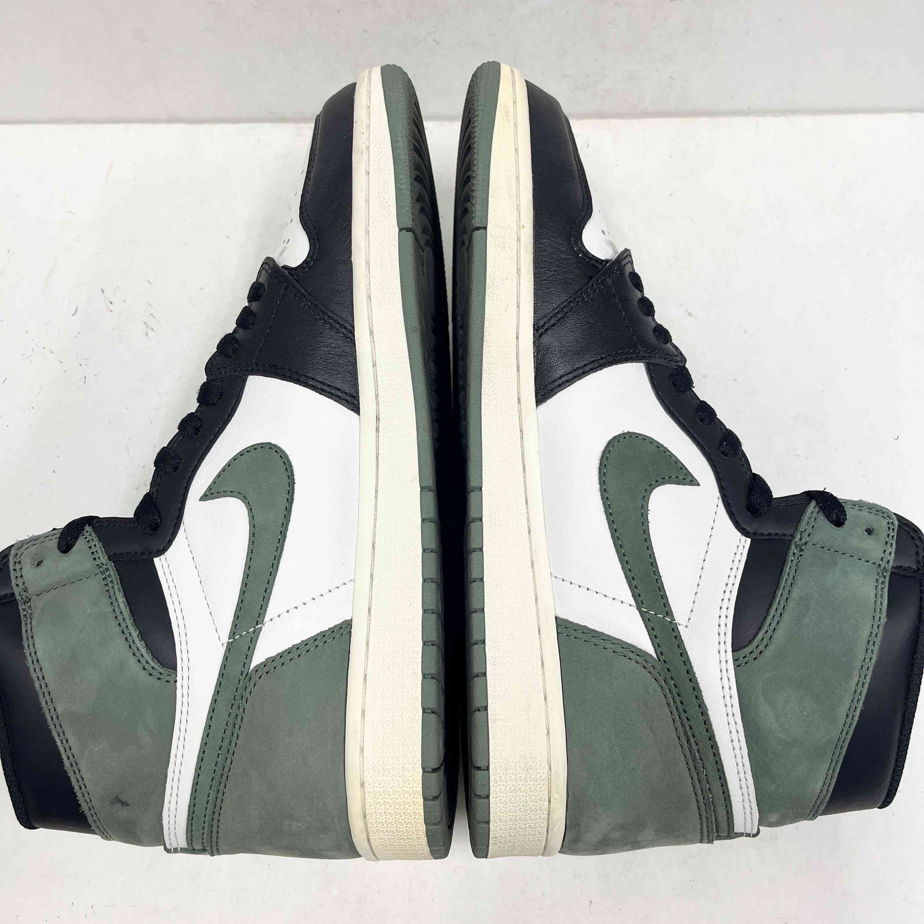【US10】 AIR JORDAN 1 RETRO HIGH OG 555088-135 【USED】 箱無