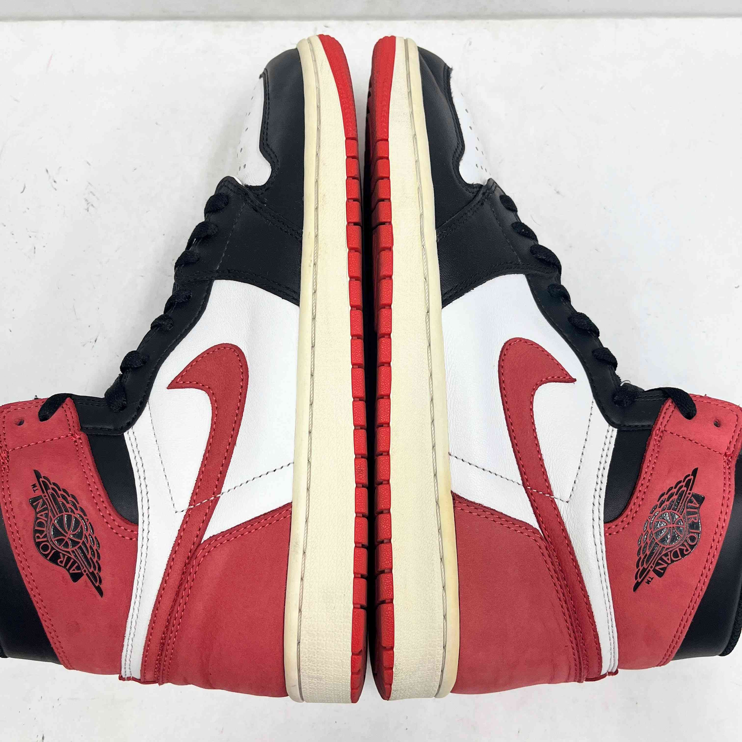 【US10.5】 AIR JORDAN 1 RETRO HIGH OG 555088-112 【USED】 箱無
