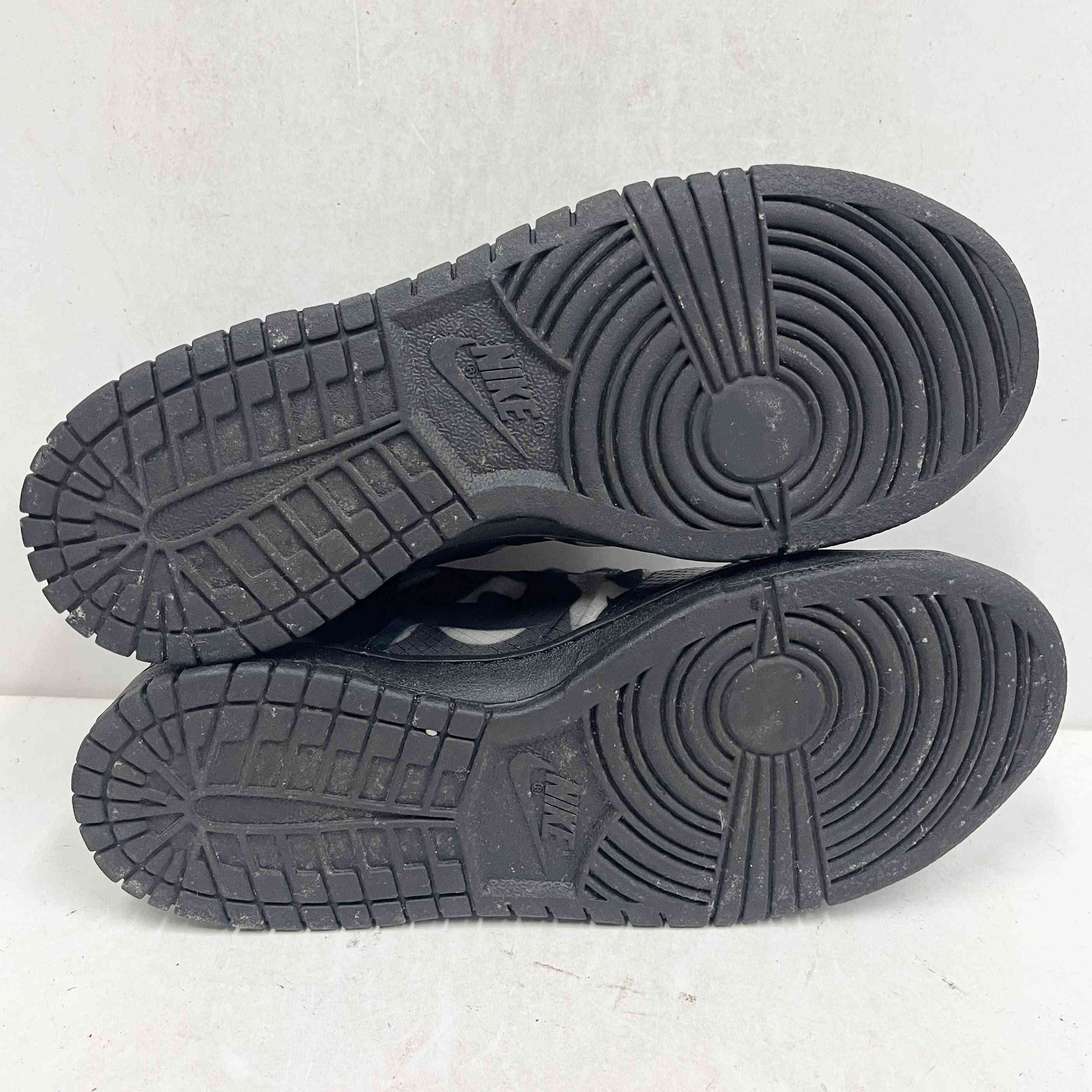 【W US8】 NIKE W DUNK LOW / CDG CZ2675-001 【USED】