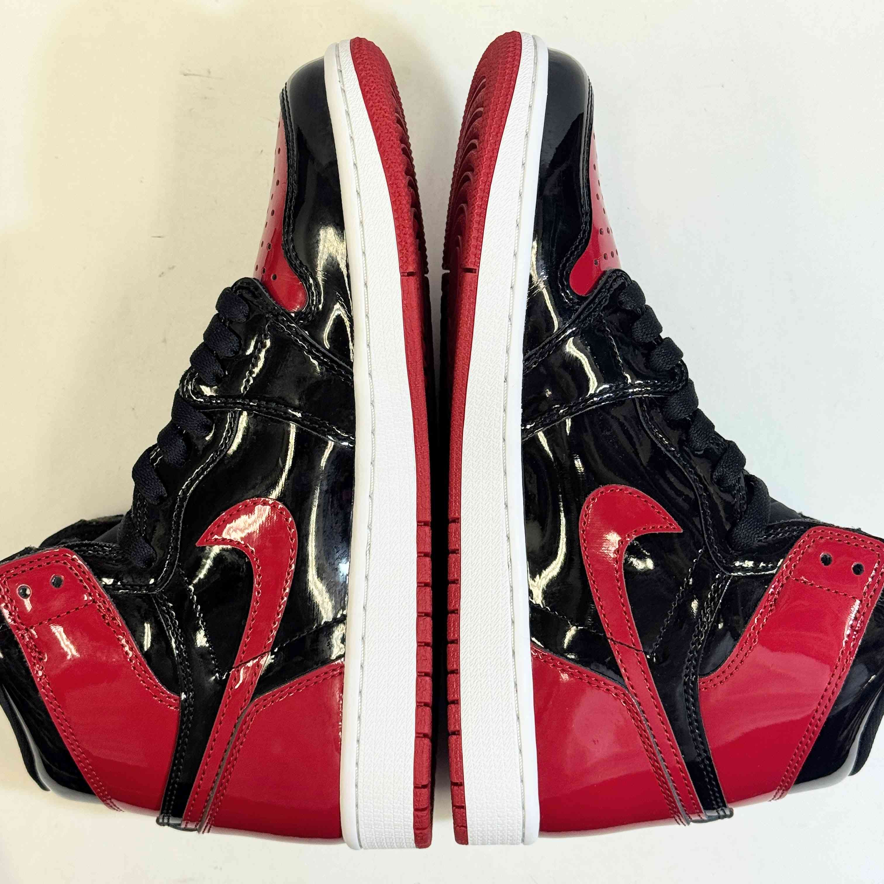 【US8.5】 AIR JORDAN 1 RETRO HIGH OG 555088-063 【USED】