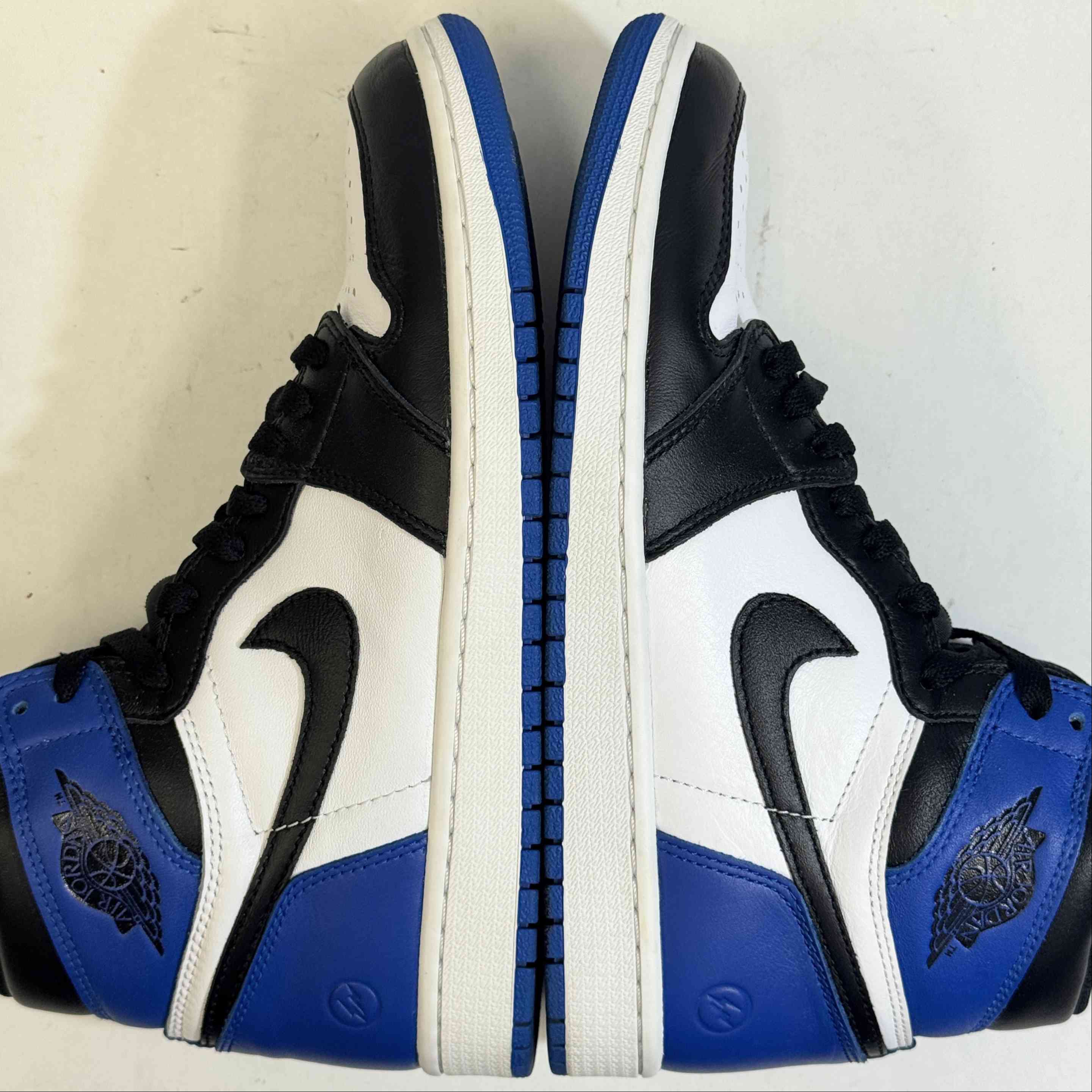 【US9】 AIR JORDAN 1 X FRAGMENT FRAGMENT DESIGN 716371-040 【USED】
