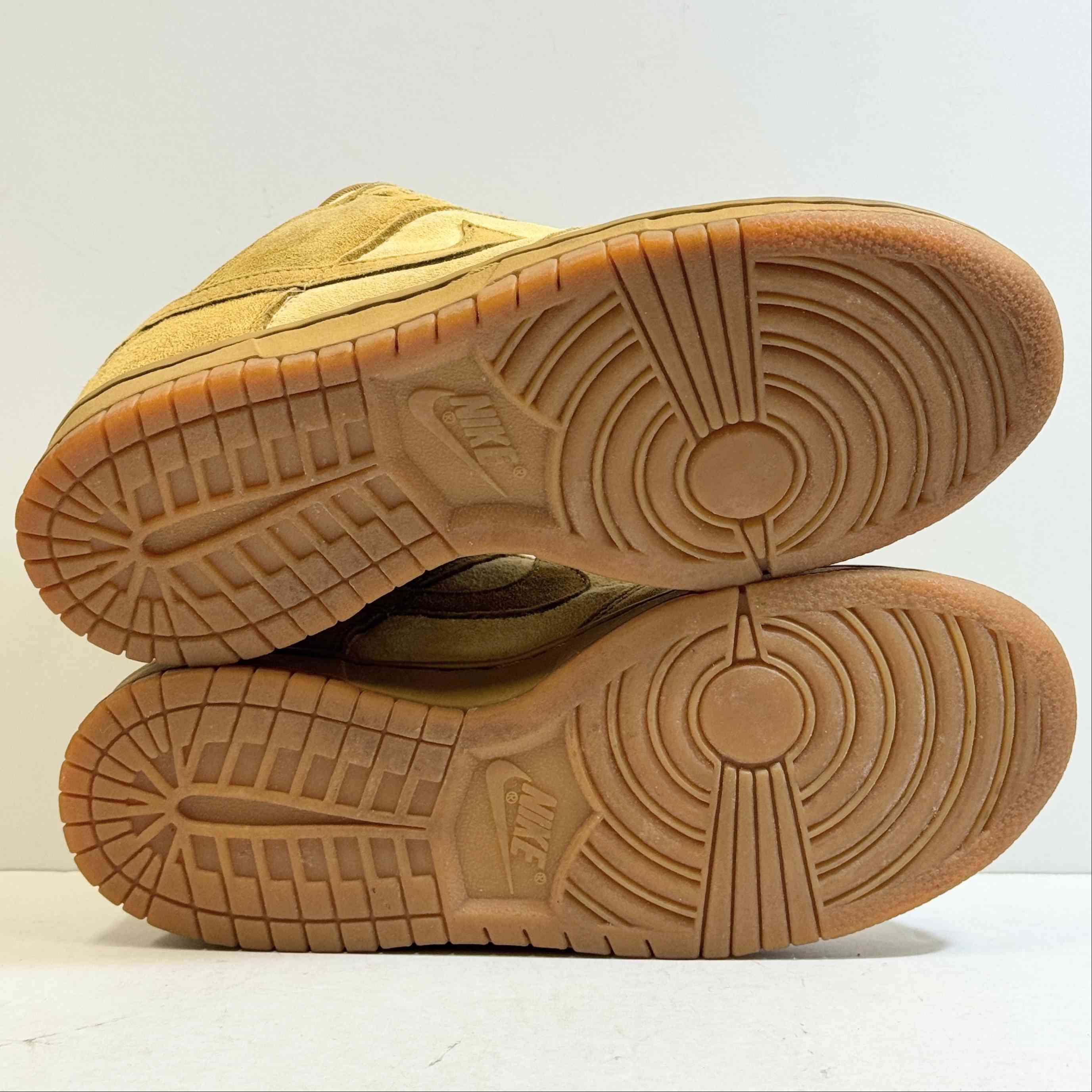 【US7】 NIKE SB DUNK LOW PRO SB REESE FORBES 304292-731 【USED】