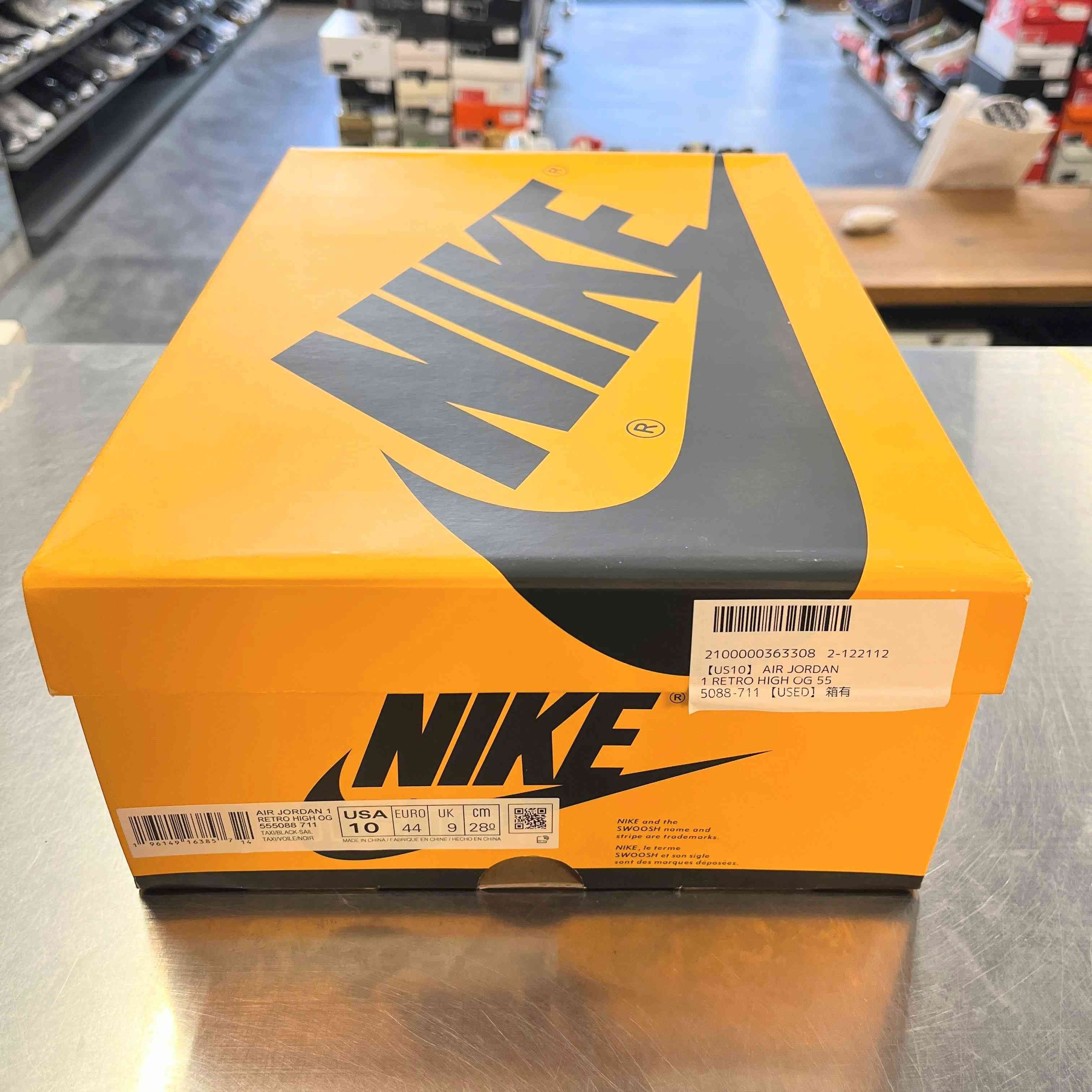 【US10】 AIR JORDAN 1 RETRO HIGH OG 555088-711 【USED】