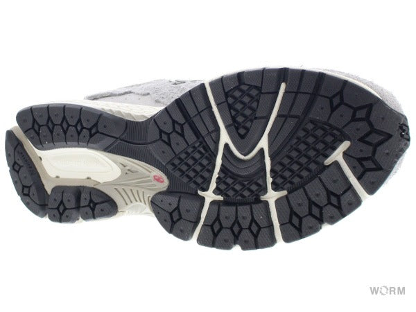 【US9】 New Balance M2002RDM 【DS】