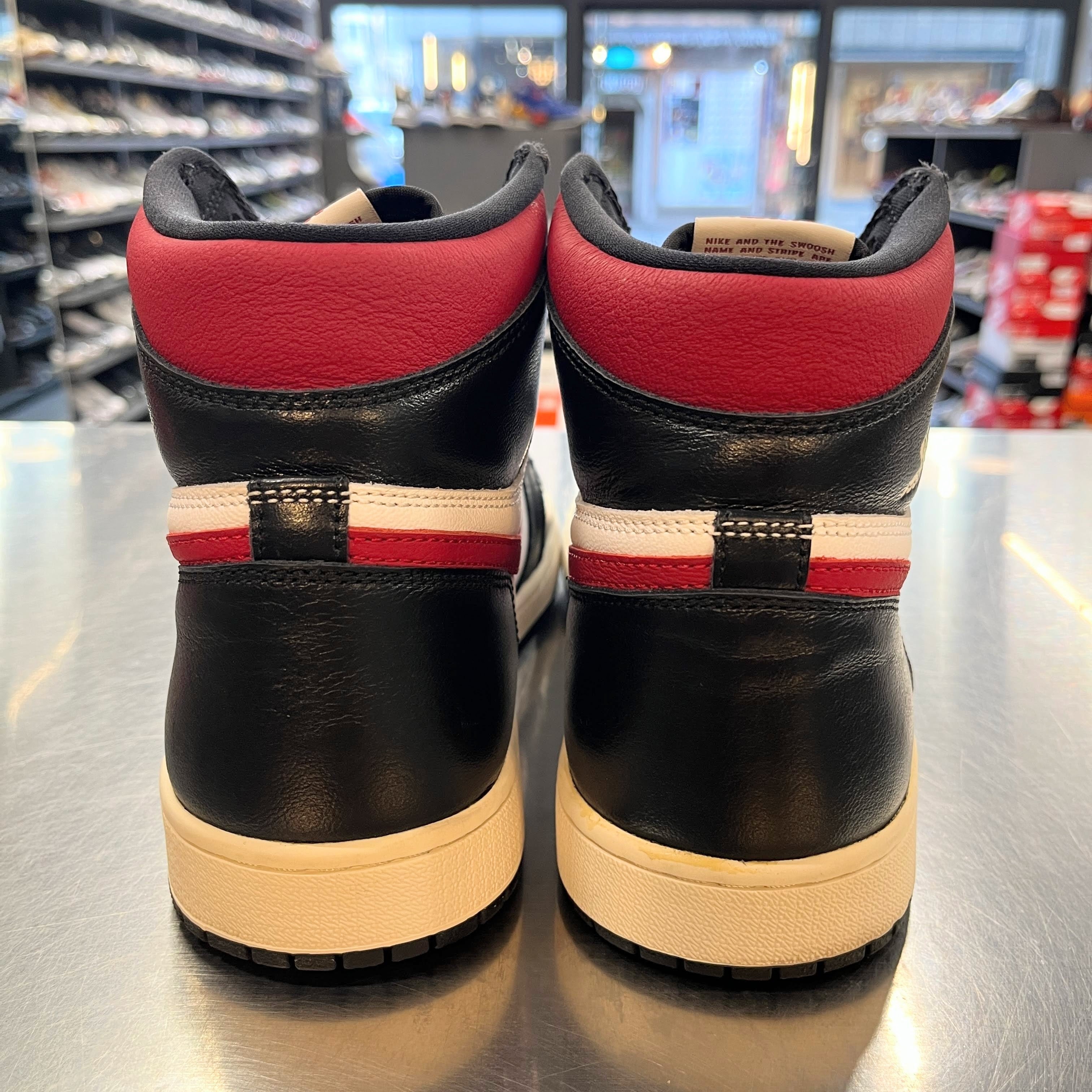 【US11】 AIR JORDAN 1 RETRO HIGH OG 555088-061 【USED】