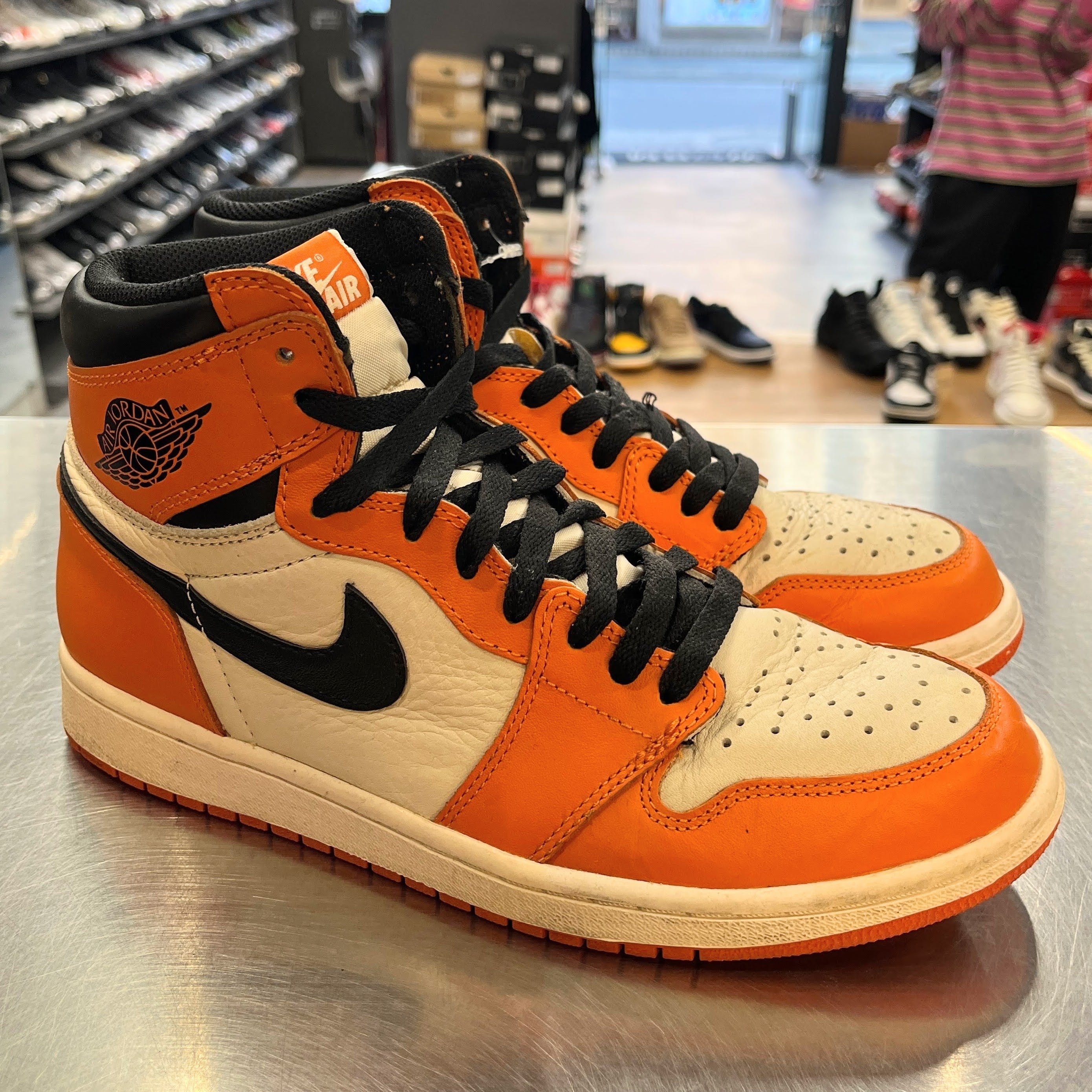 【US9】 AIR JORDAN 1 RETRO HIGH OG 555088-113 【USED】