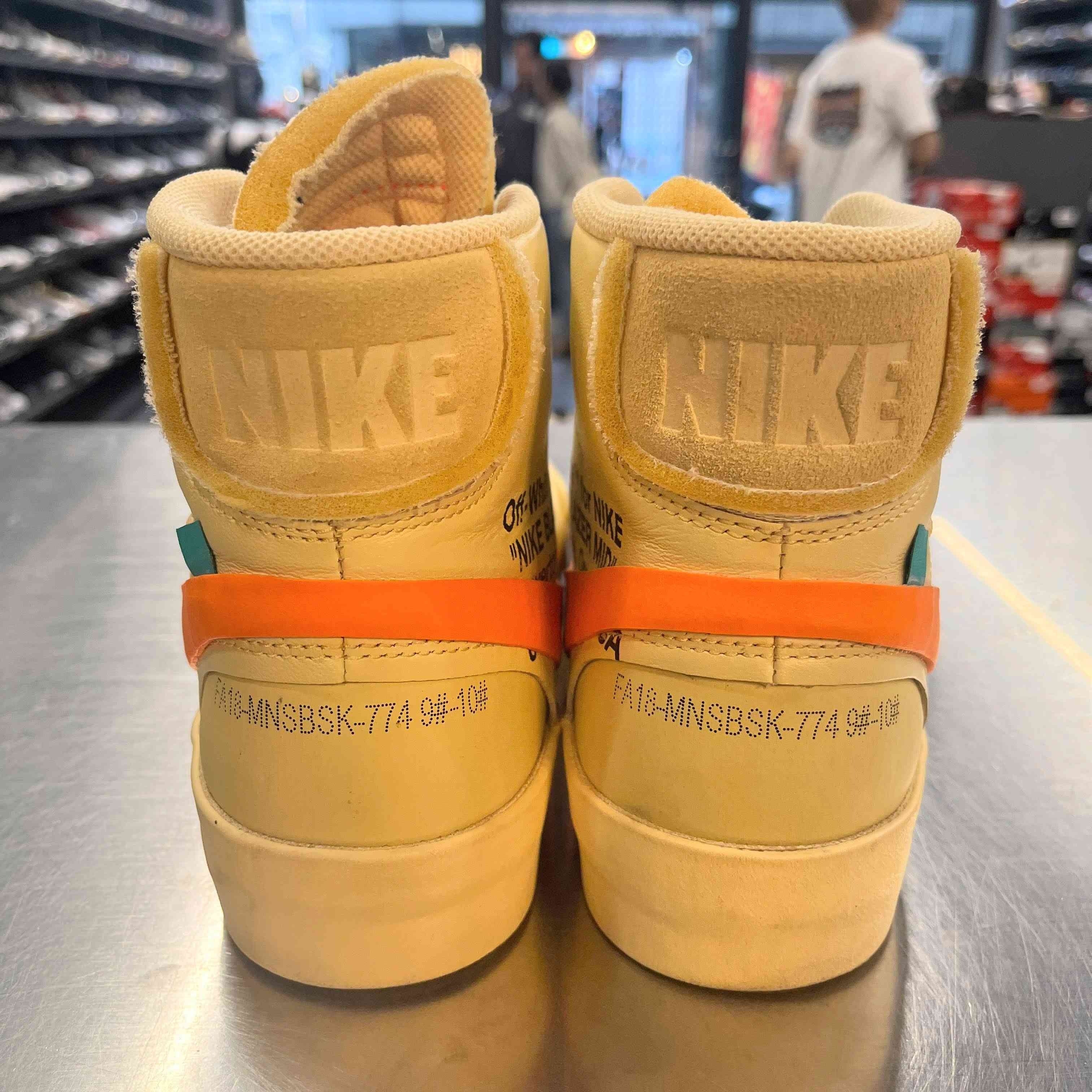 【US9】 NIKE THE 10 : NIKE BLAZER MID OFF WHITE AA3832-700 【USED】