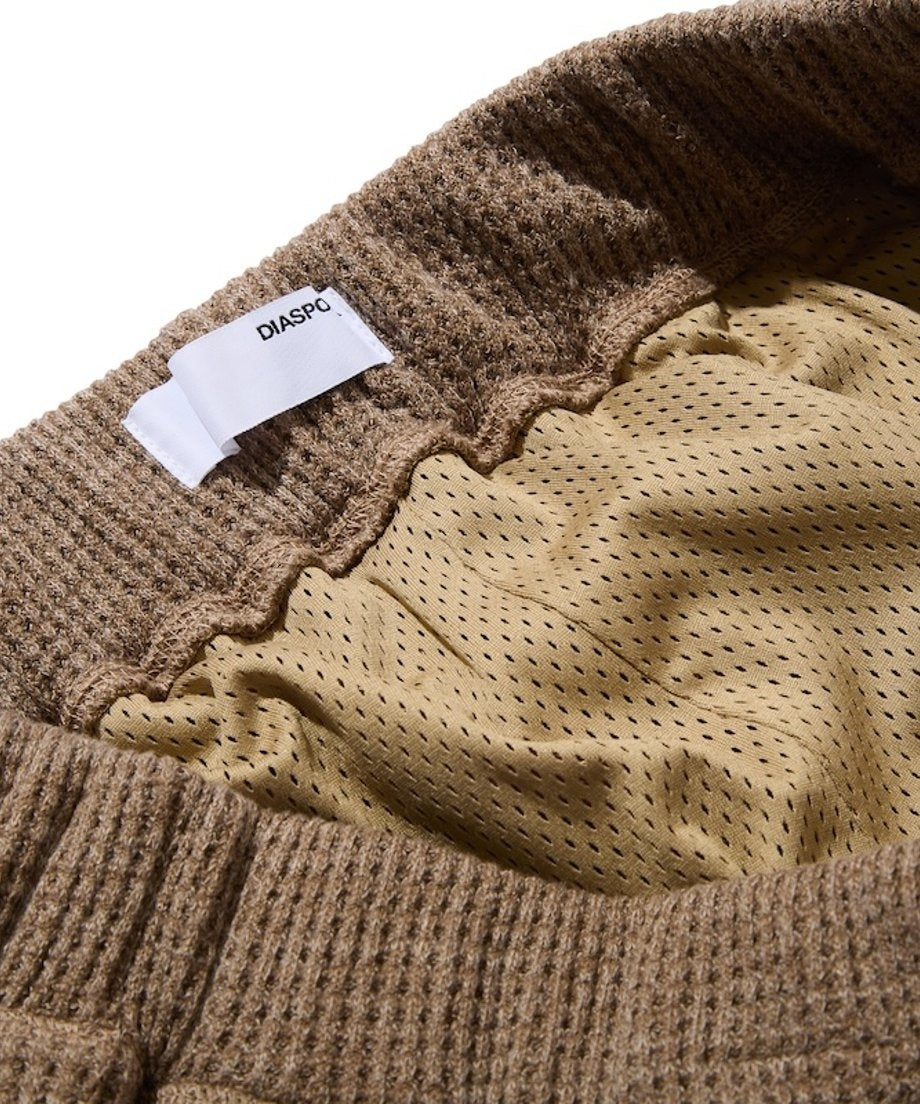 Diaspora skateboards Villa Shorts Sand L