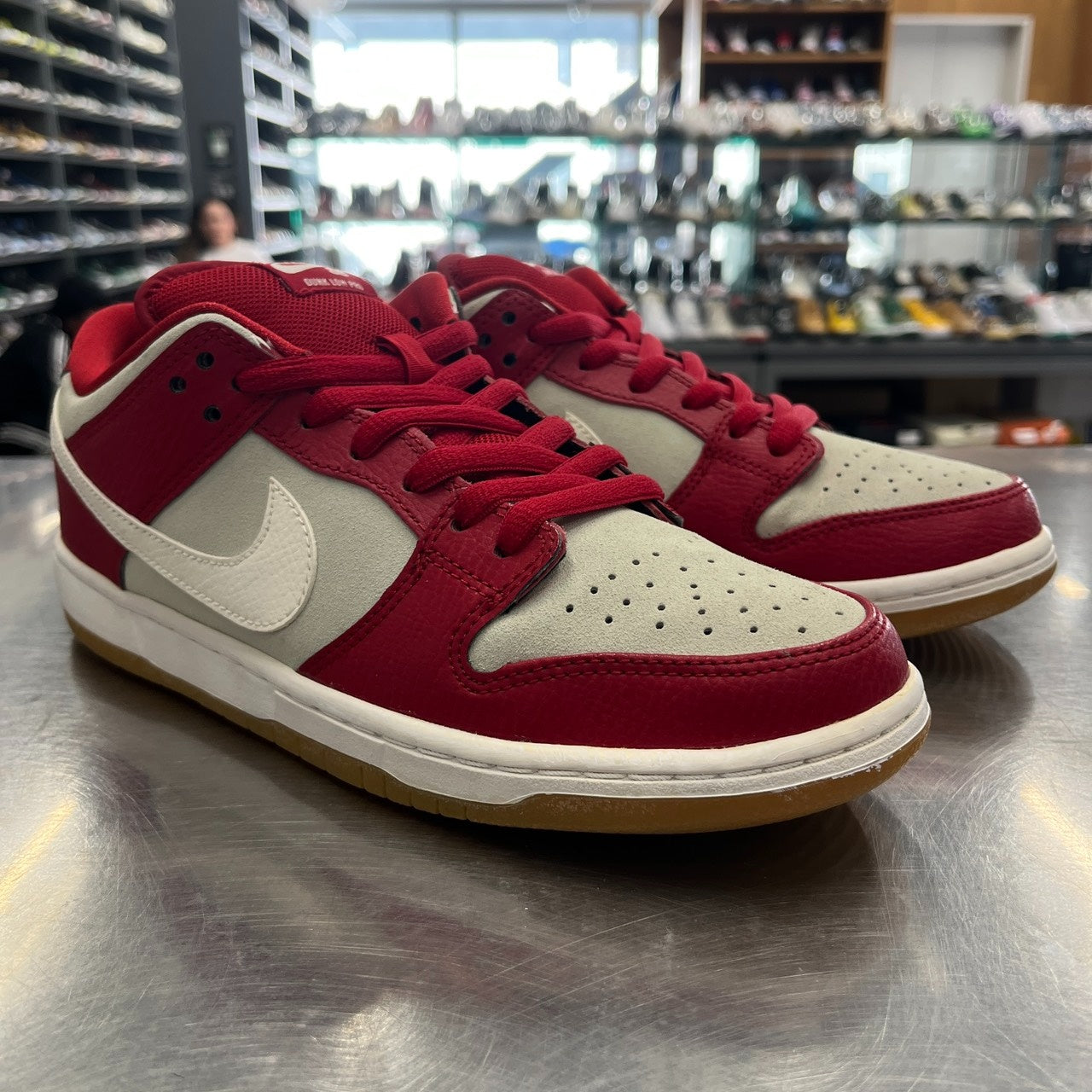 【US8.5】 NIKE SB DUNK LOW PRO SB Valentines Day 304292-612 【USED】