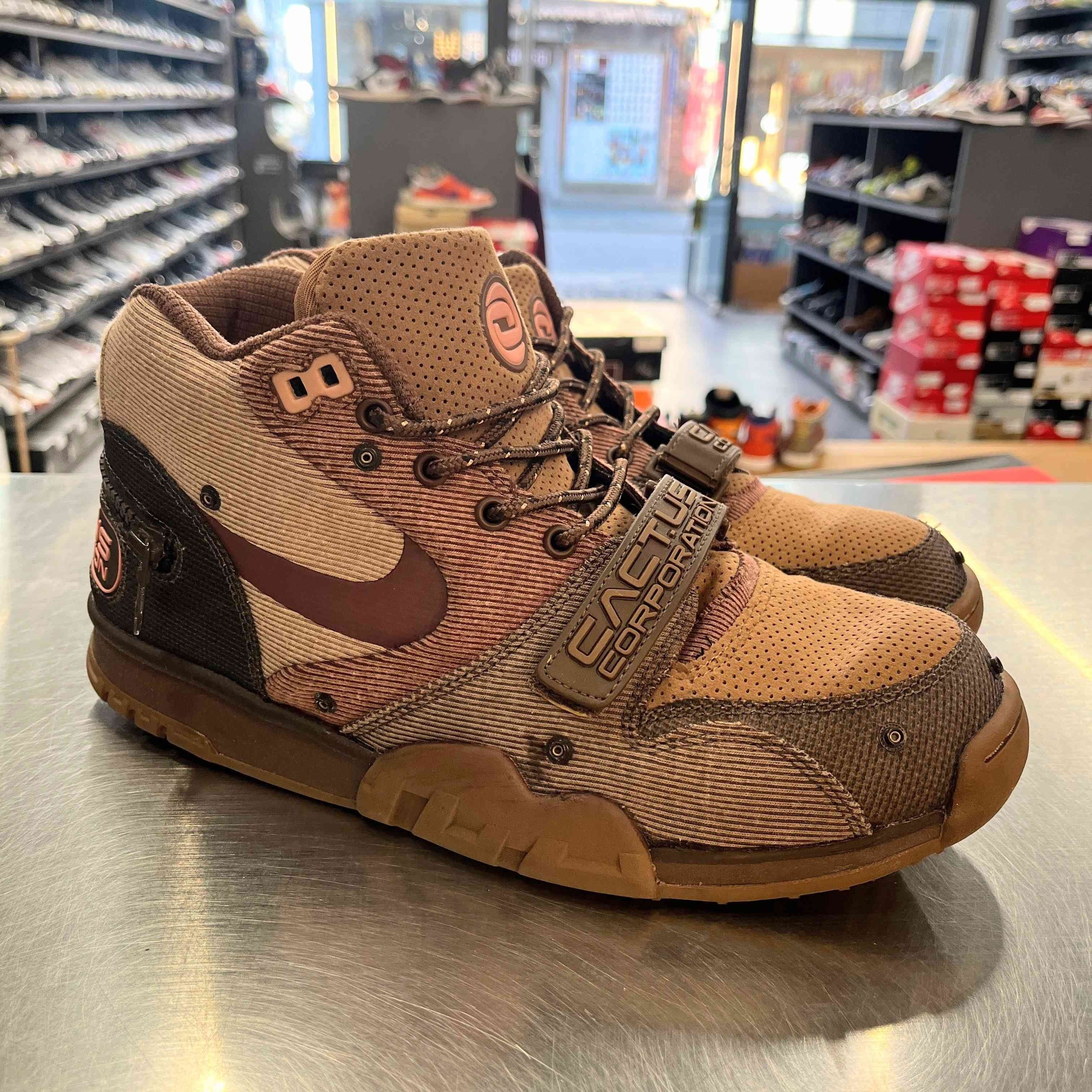 【US9】 NIKE AIR TRAINER 1 CJ DR7515-200 【USED】