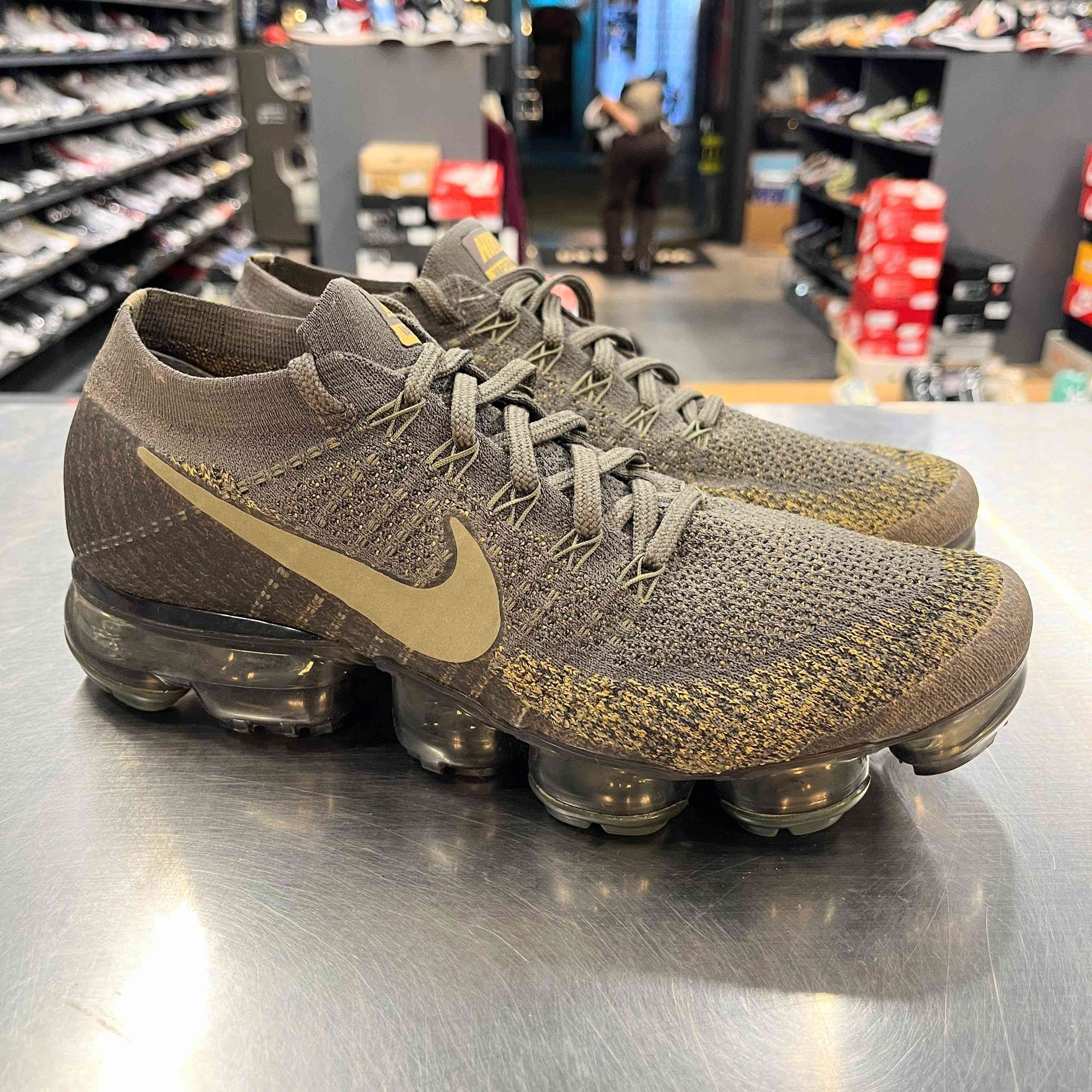 【US9】 NIKE NIKELAB AIR VAPORMAX FLYKNIT 899473-004 【USED】