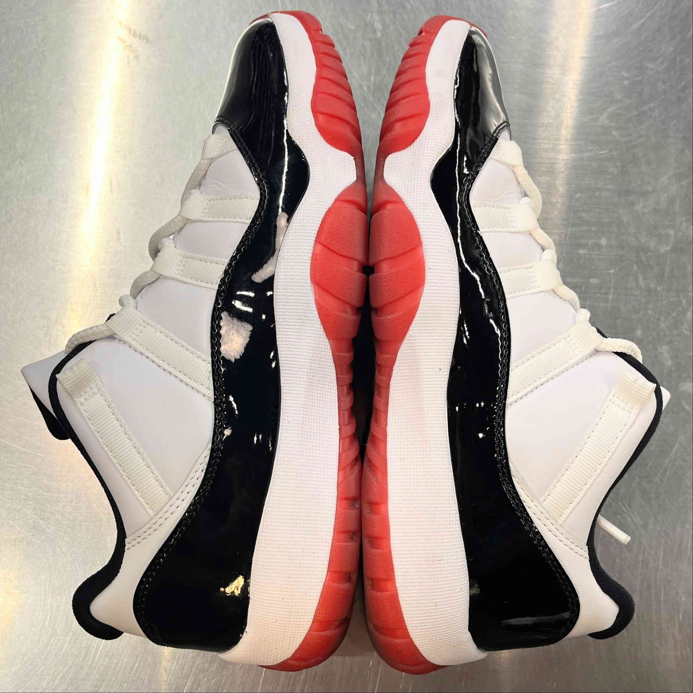 【US8】 AIR JORDAN 11 RETRO LOW AV2187-160 【USED】