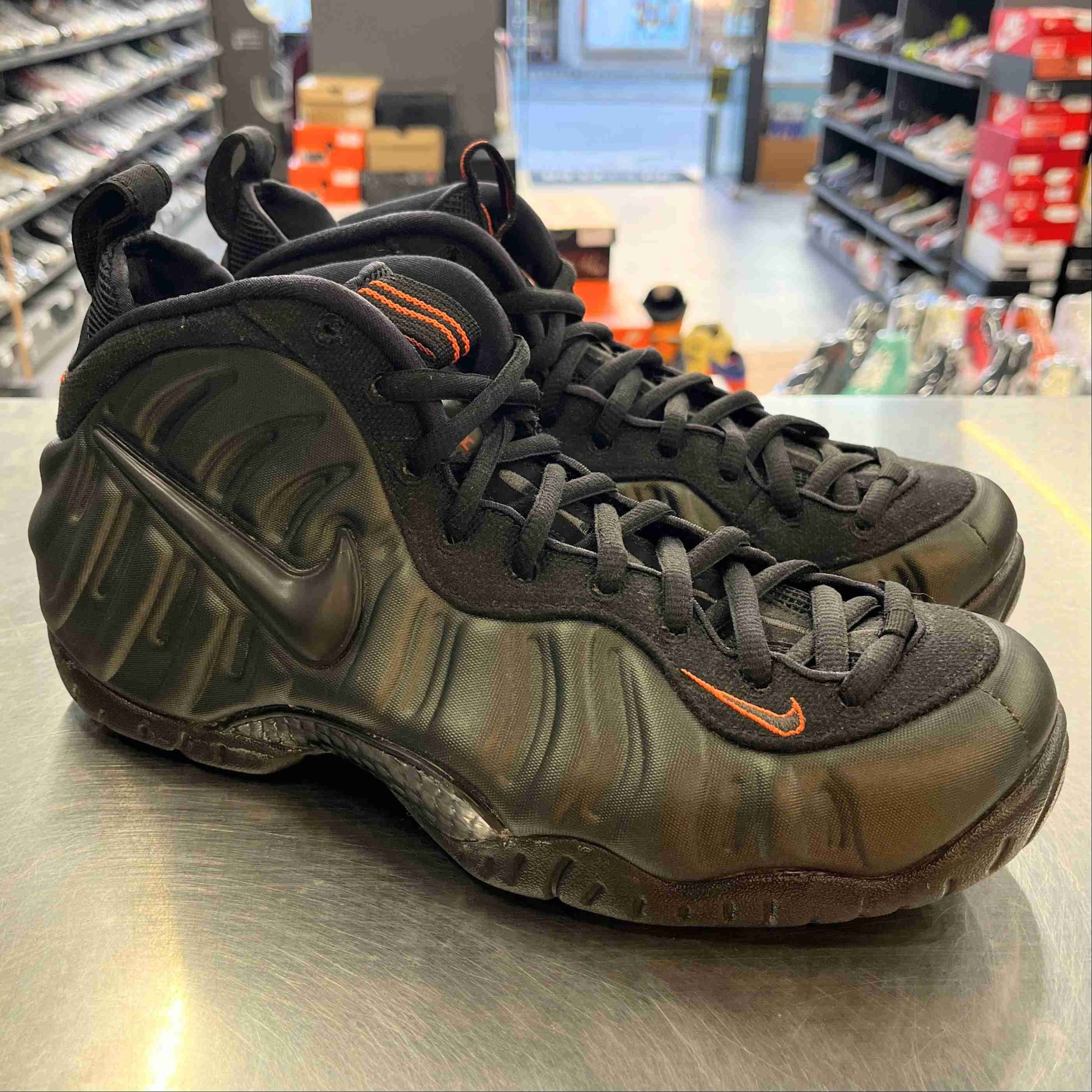 【US9】 NIKE AIR FOAMPOSITE PRO 624041-304 【USED】
