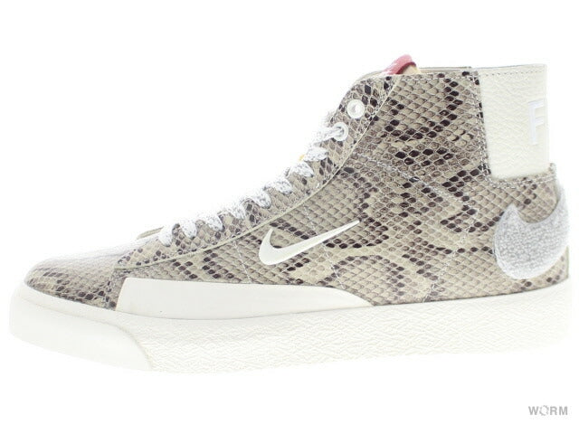 【US10】 NIKE SB SB BLAZER MID QS SOULLAND/FRI.DAY 03 CN4540-001 【DS】