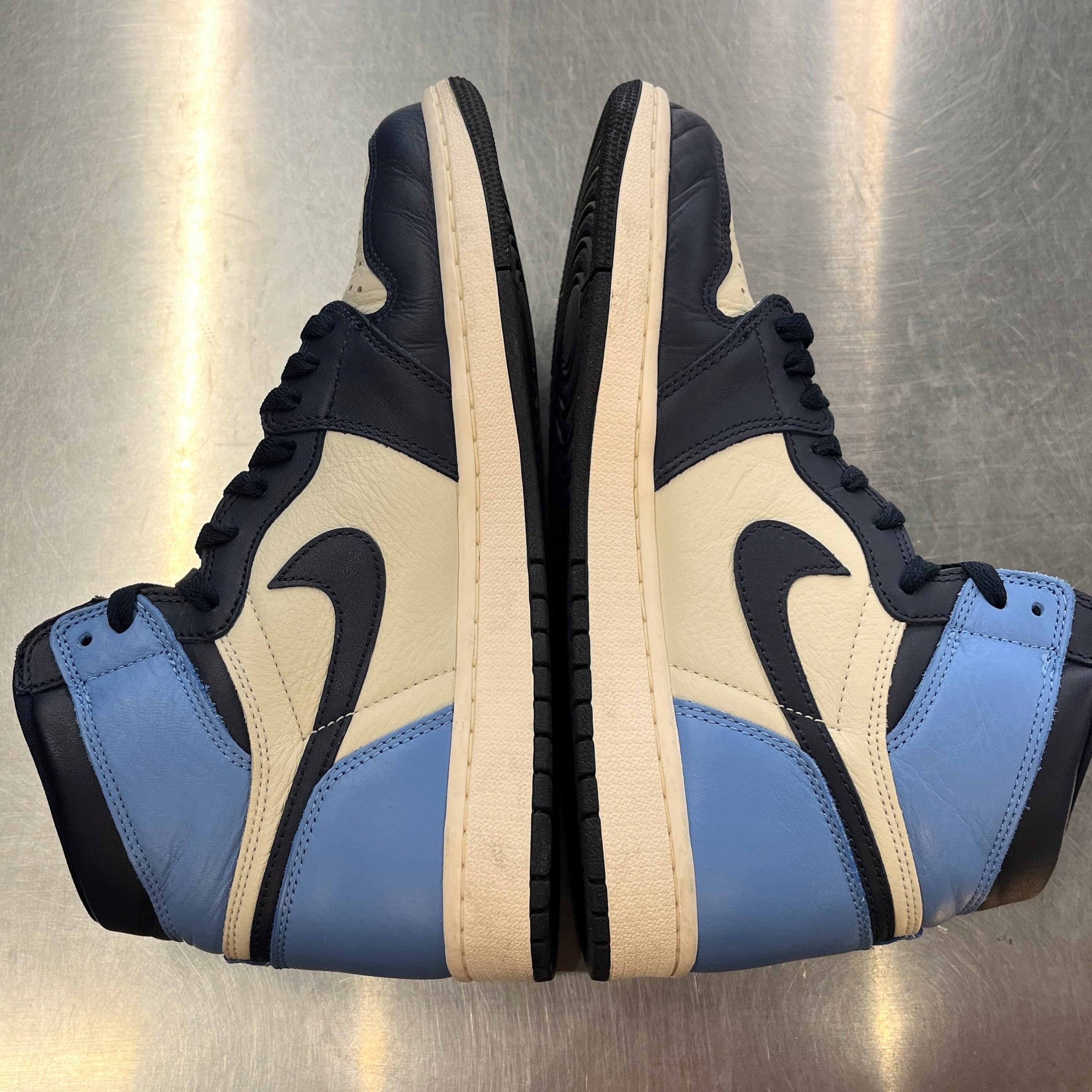 【US9.5】 AIR JORDAN 1 RETRO HIGH OG 555088-140 【USED】