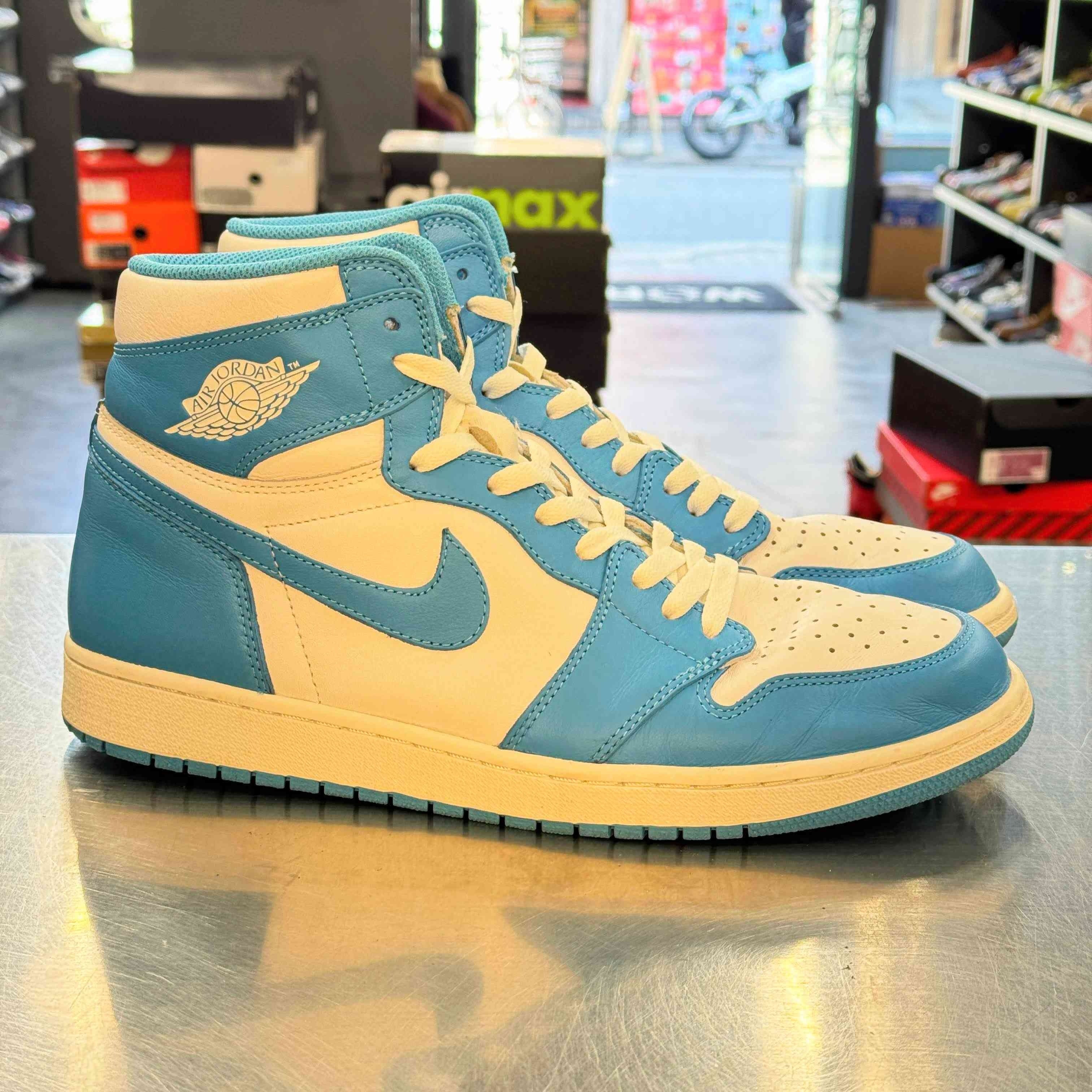 【US12】 AIR JORDAN 1 RETRO HIGH OG UNC 555088-117 【USED】