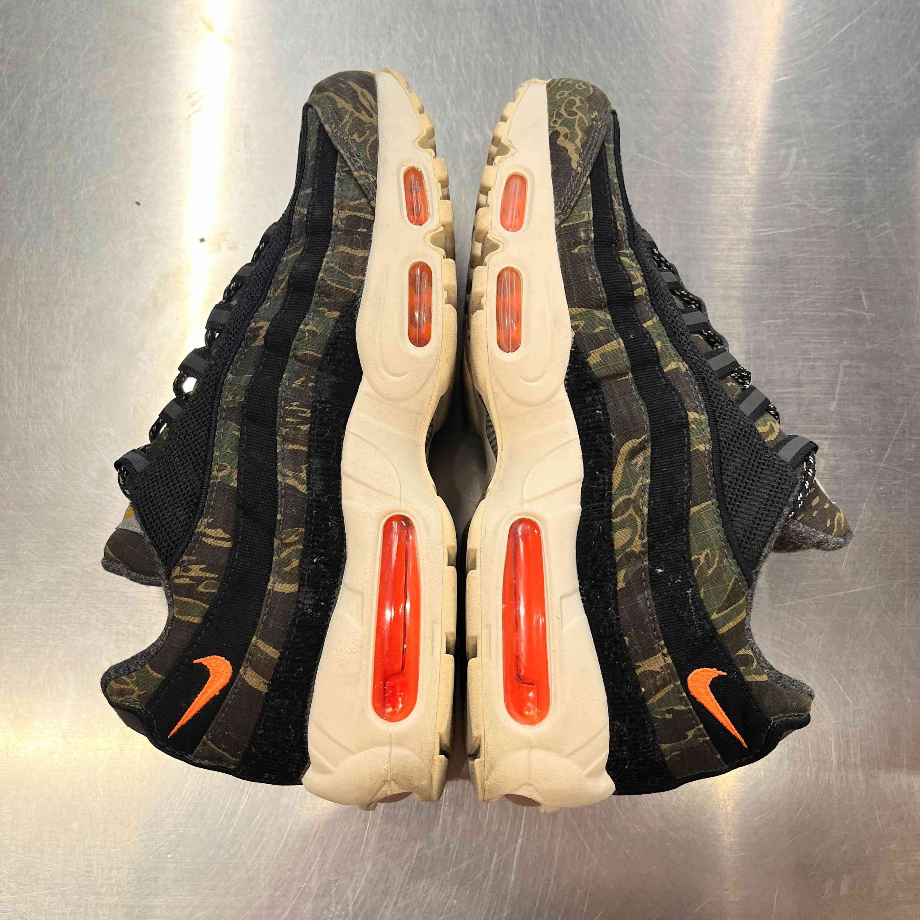 【US9】 NIKE AIR MAX 95 WIP AV3866-001 【USED】 箱違