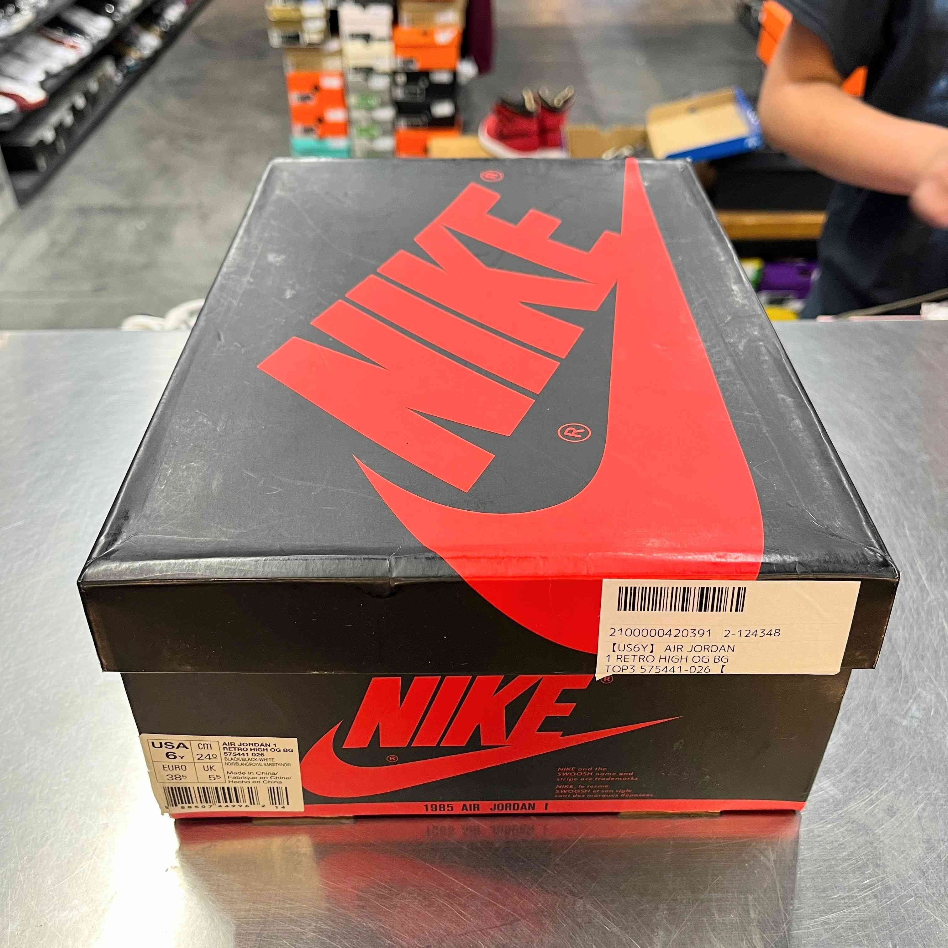 【US6Y】 AIR JORDAN 1 RETRO HIGH OG BG TOP3 575441-026 【USED】