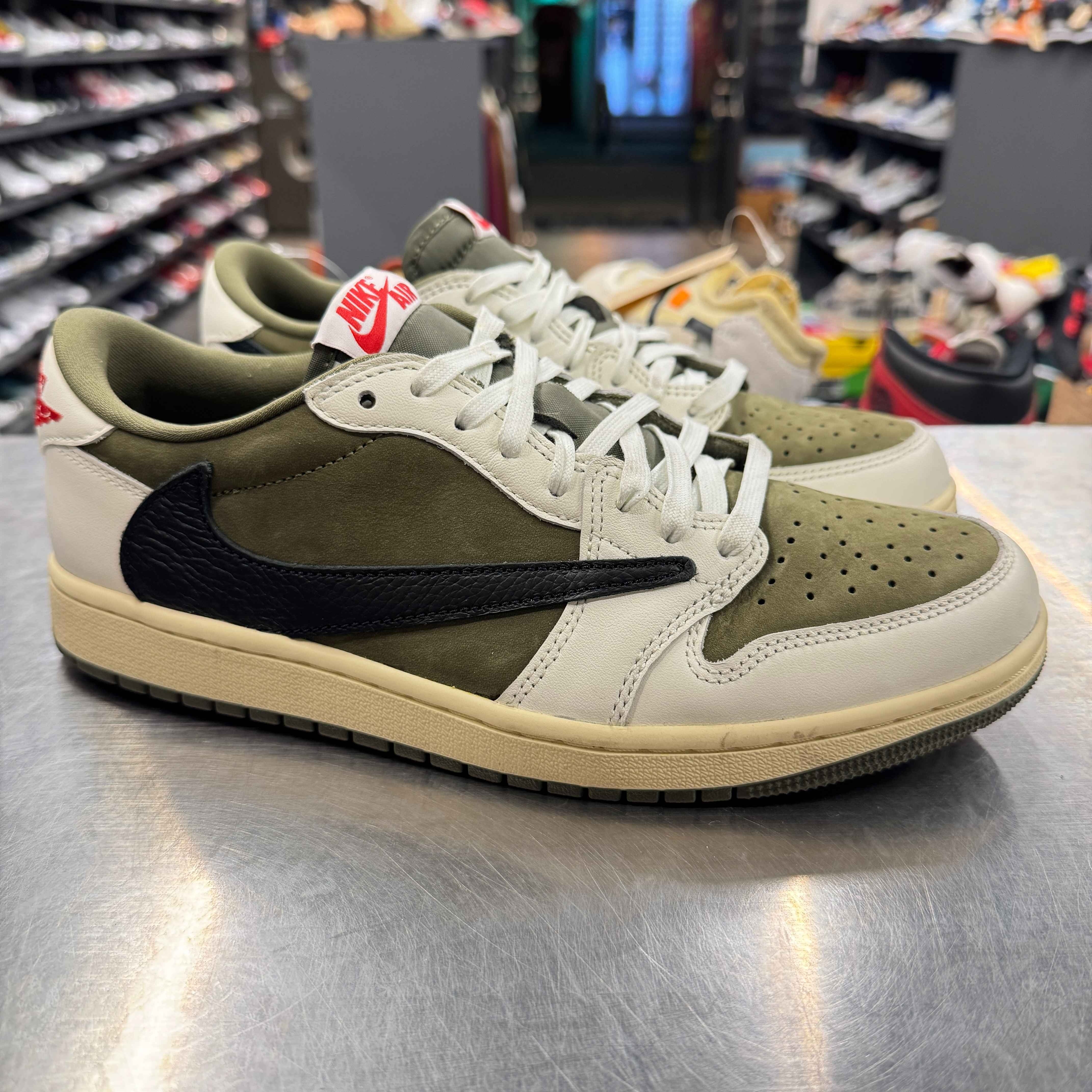 【US8.5】 AIR JORDAN 1 LOW SP TRAIS SCOTT DM7866-200 【USED】