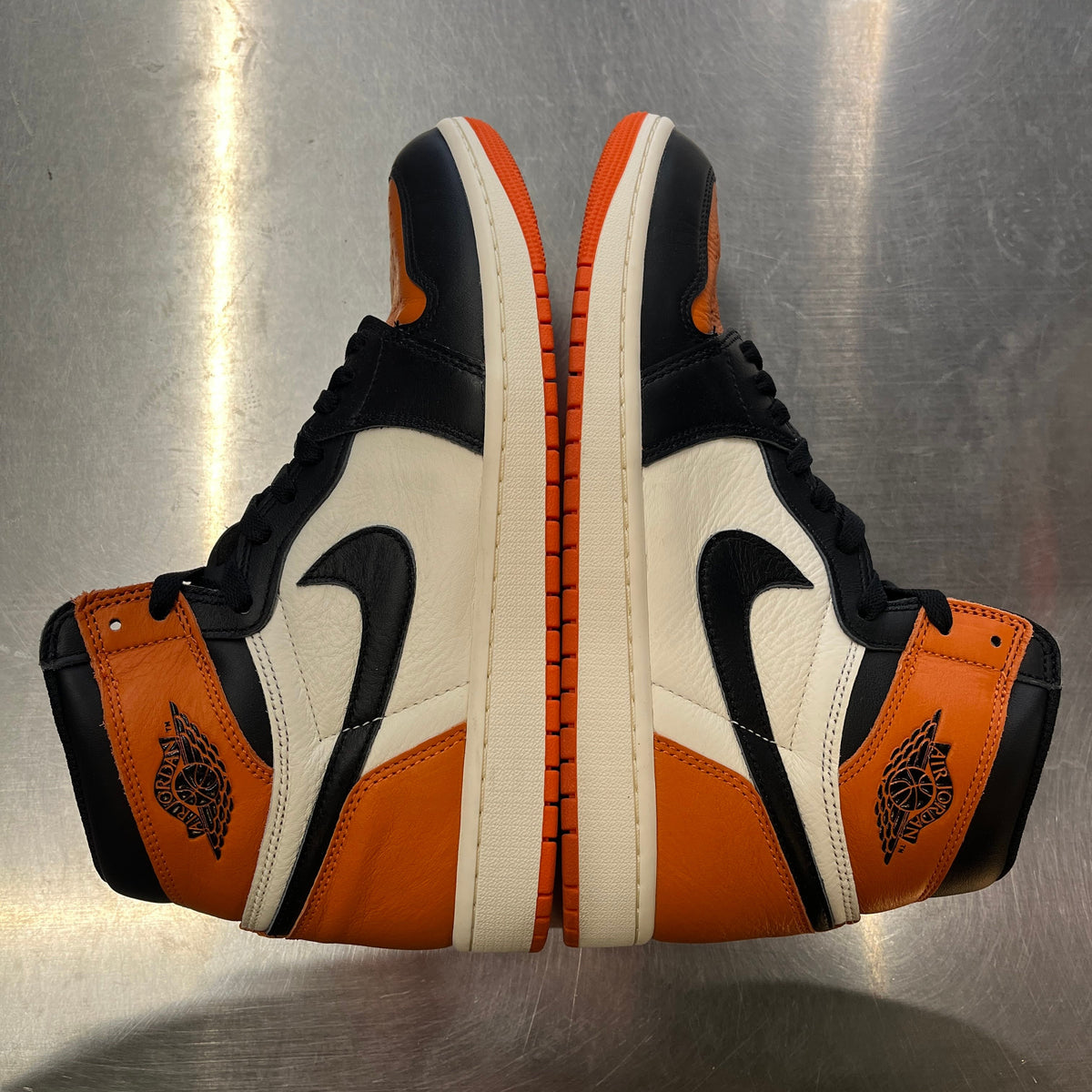 【US10.5】 AIR JORDAN 1 RETRO HIGH OG DZ5485-008 【USED】