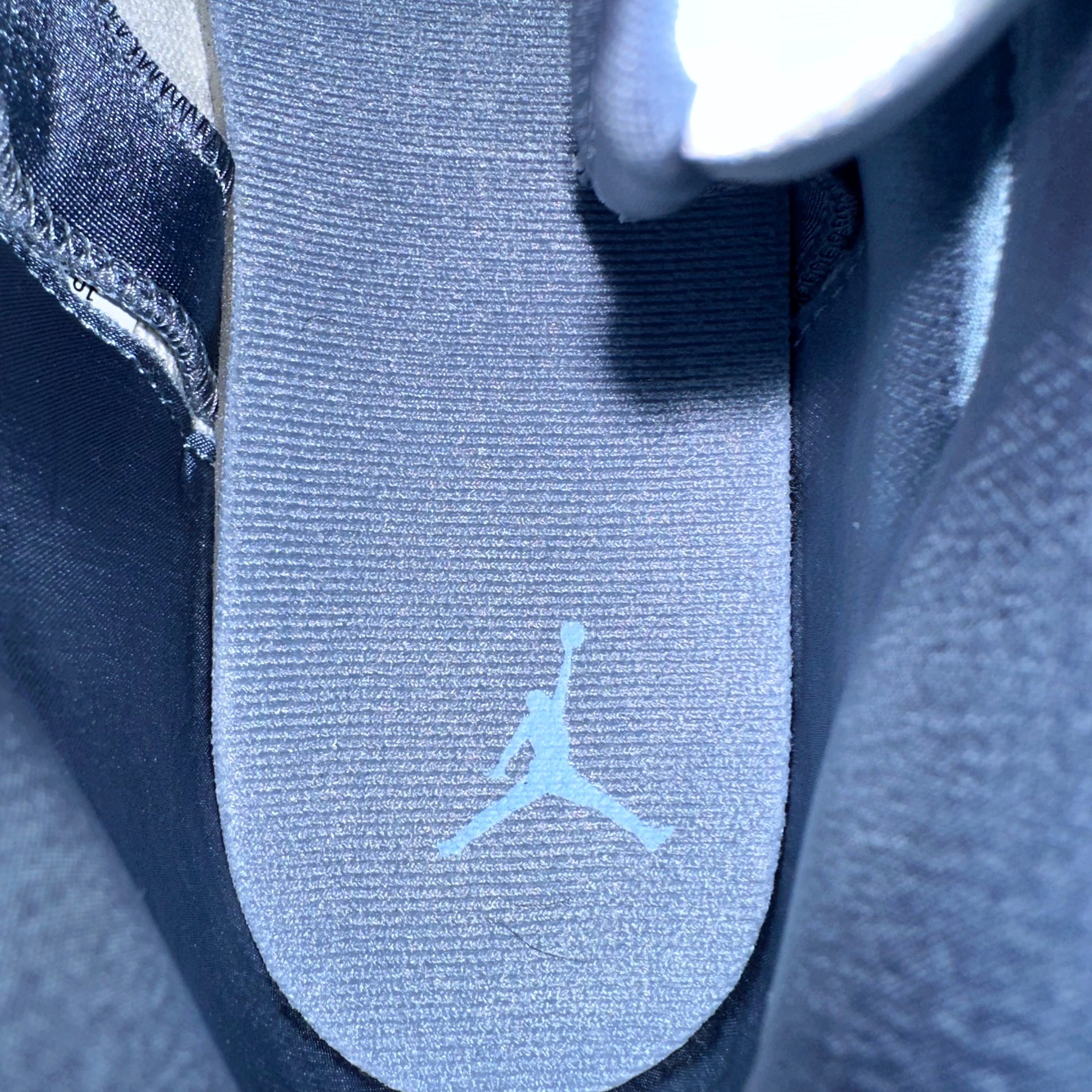 【US10.5/27.5cm】WMNS AIR JORDAN 5 RETRO ICE/BLUE GRAPHITE DD9336-400