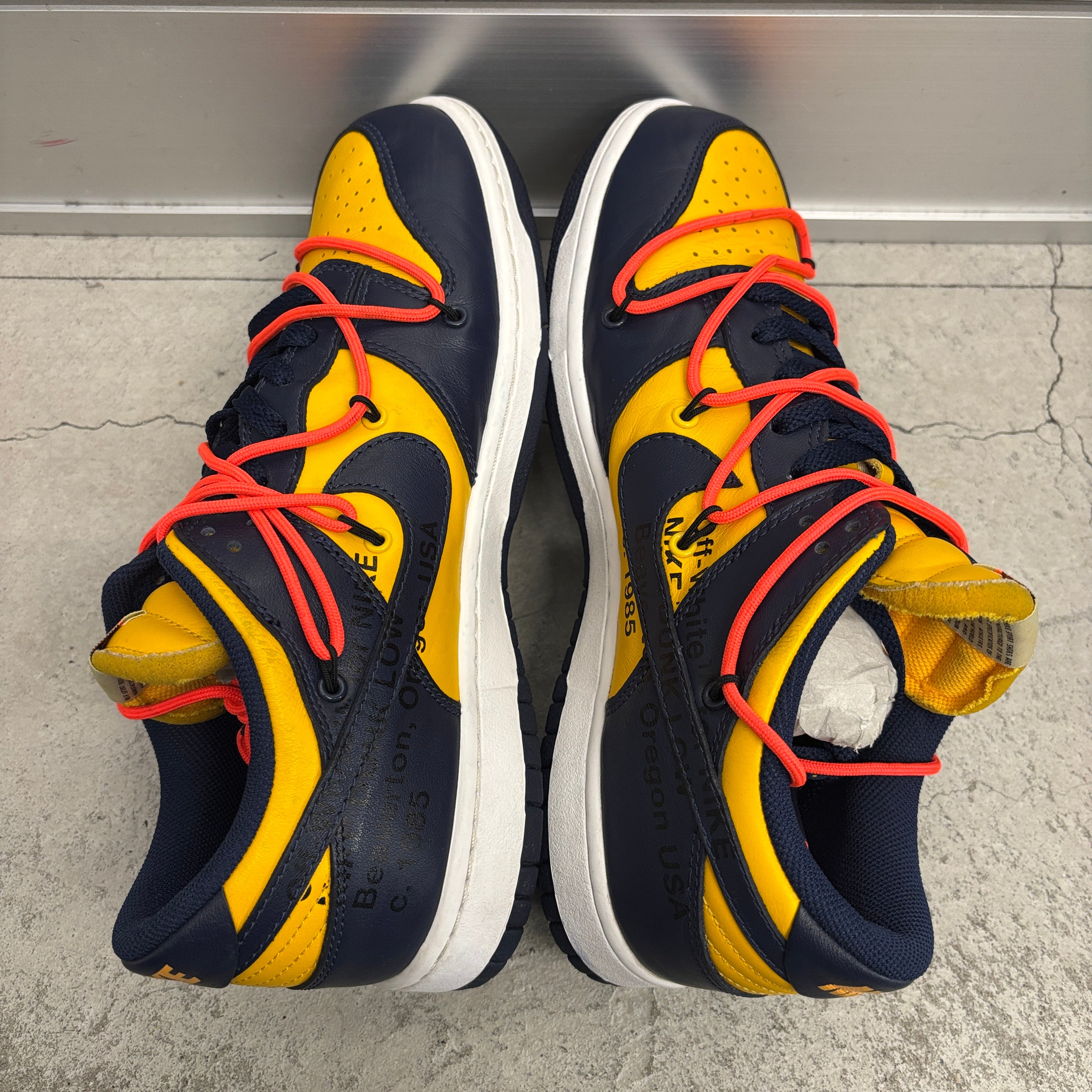 【US10】DUNK LOW LTHR / OW CT0856-700【USED】
