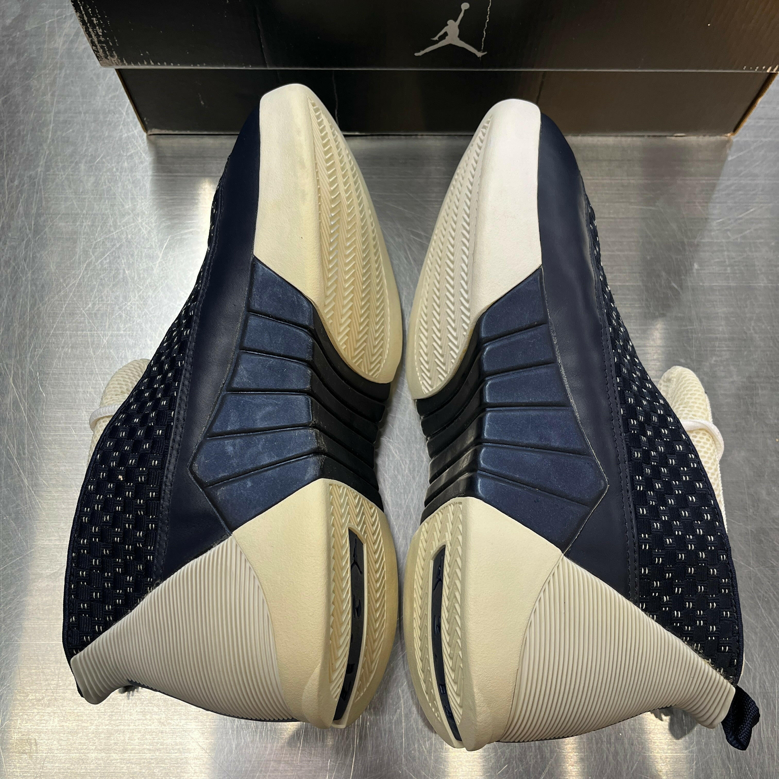 【US9.5】AIR JORDAN 15 OG "Obsidian 2000" 136029-411