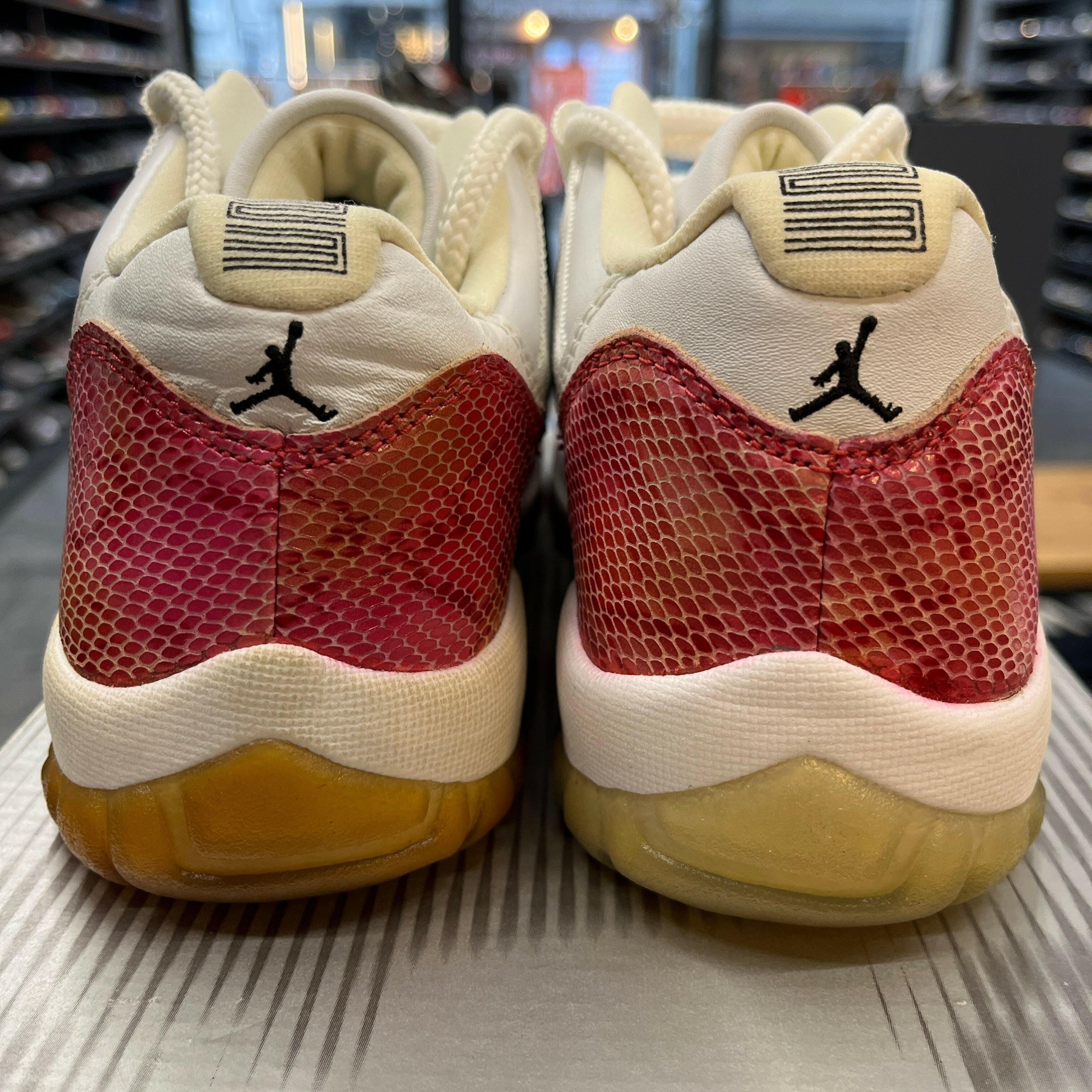 【US7.5】WMNS AJ11 SNAKE LOW "Pink Snakeskin 2001" 833003-103