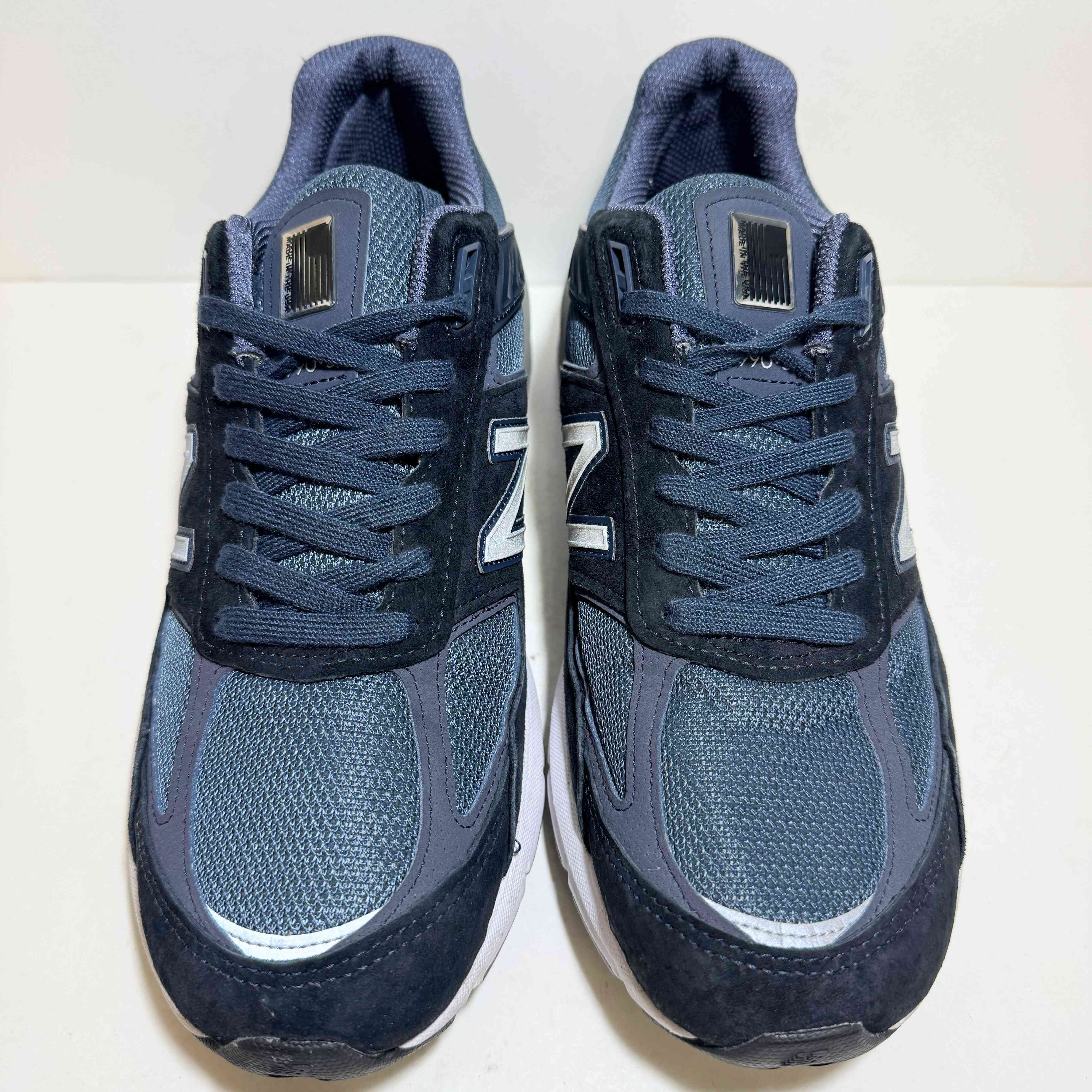 【US10.5】 NEW BALANCE M990NV5 【USED】