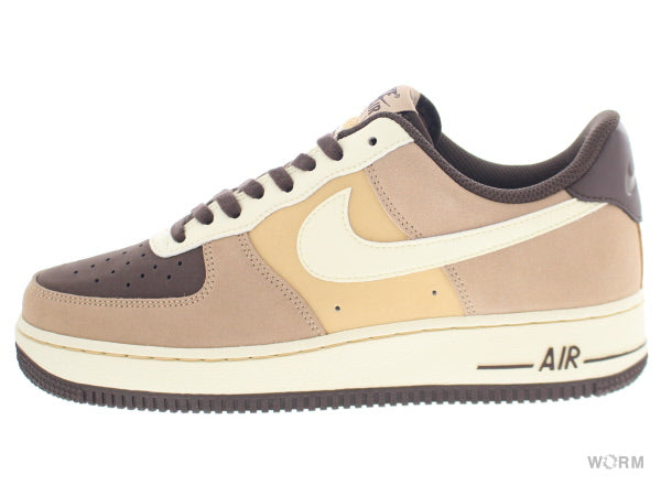 【US8】 NIKE AIR FORCE 1 07 LV8 EMB FB8878-200 【DS】