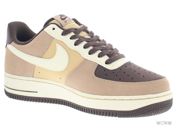 【US8】 NIKE AIR FORCE 1 07 LV8 EMB FB8878-200 【DS】