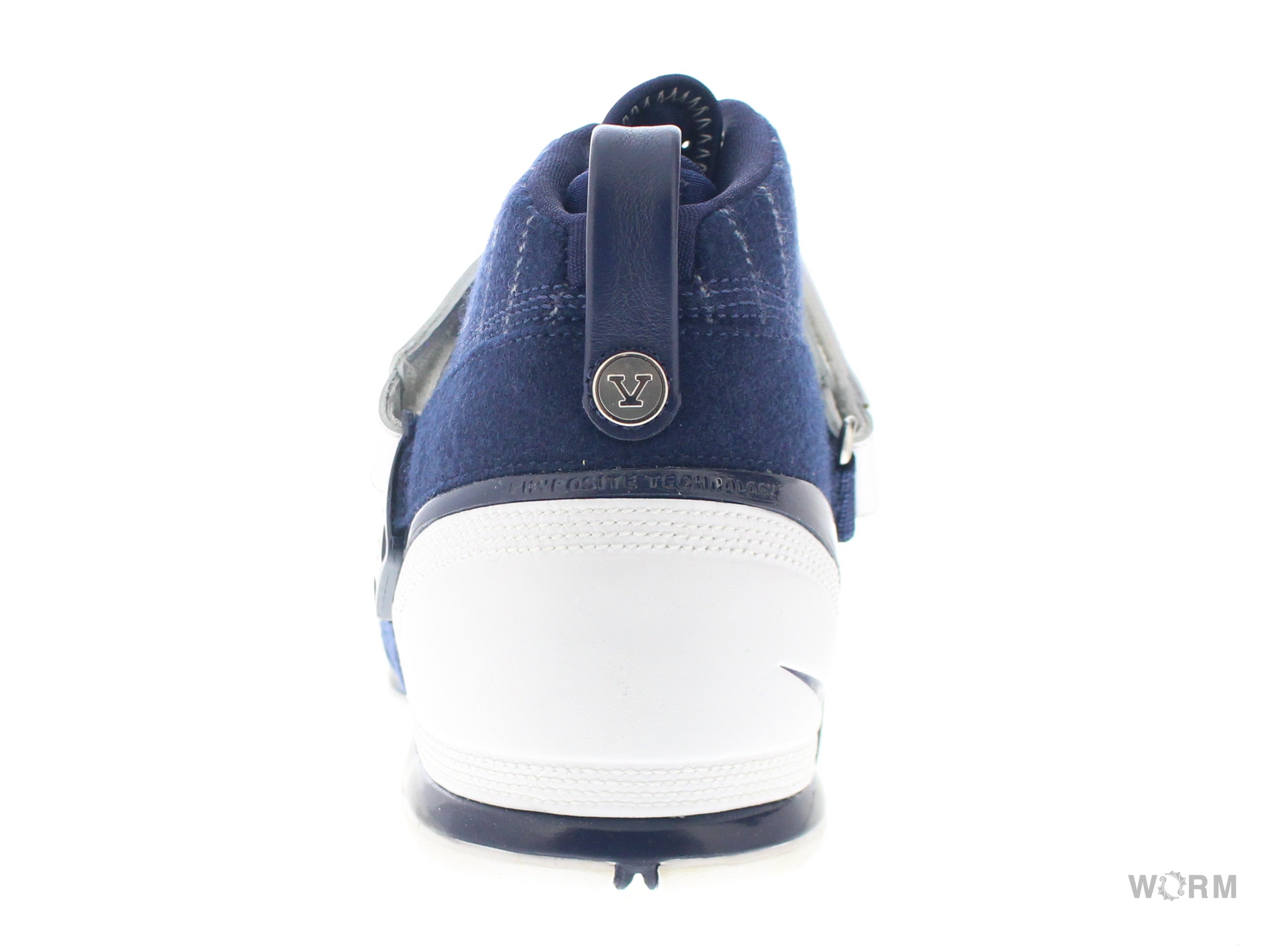 Nike lebron 5 yankees best sale