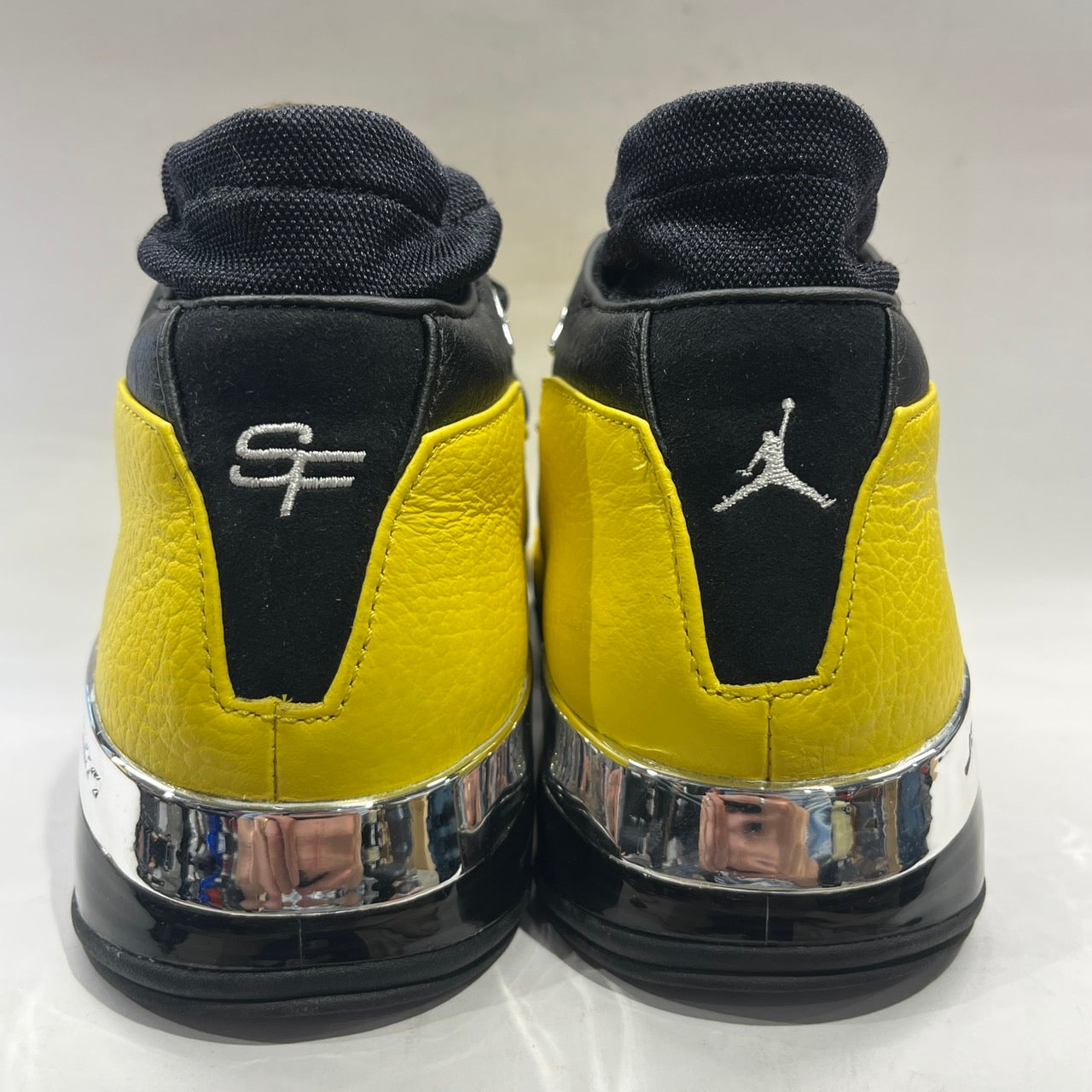 【US8.5】 AIR JORDAN 17 RET LOW SOLEFLY AJ7321-003 【USED】