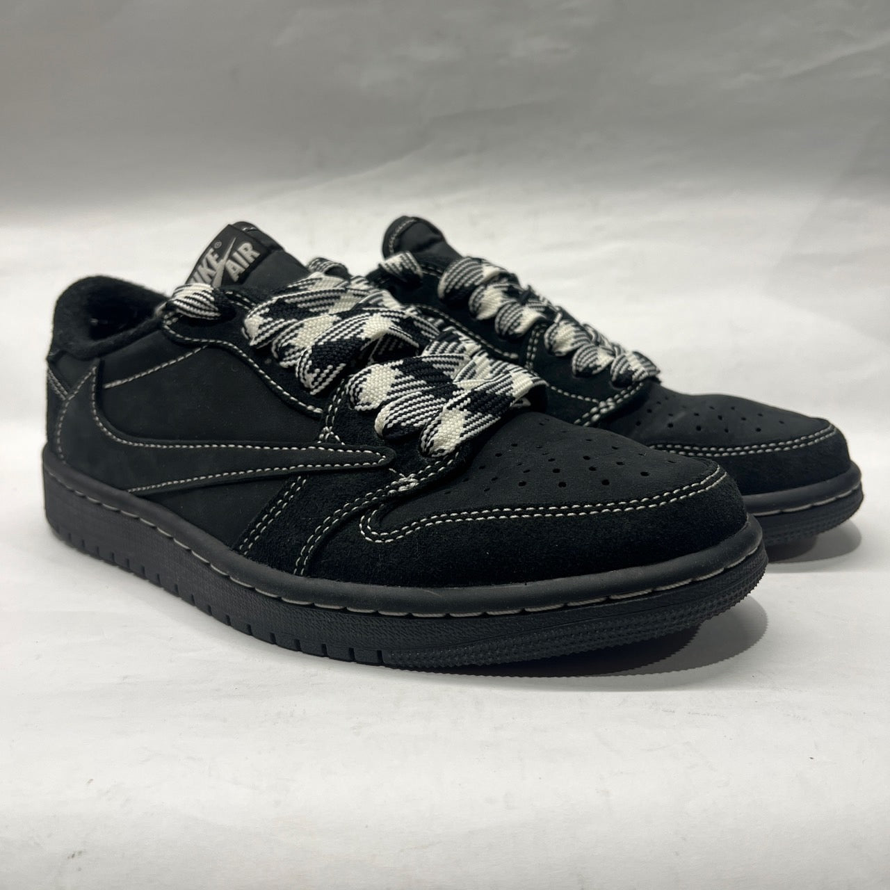 【US5】 AIR JORDAN 1 LOW OG SP Travis Scott DM7866-001 【USED】