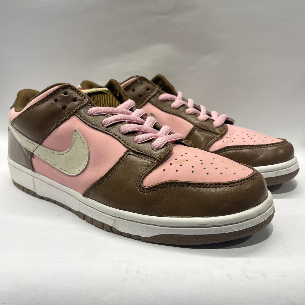 【US9.5】 NIKE SB DUNK LOW PRO SB stussy / cherry 304292-671 【USED】 箱違