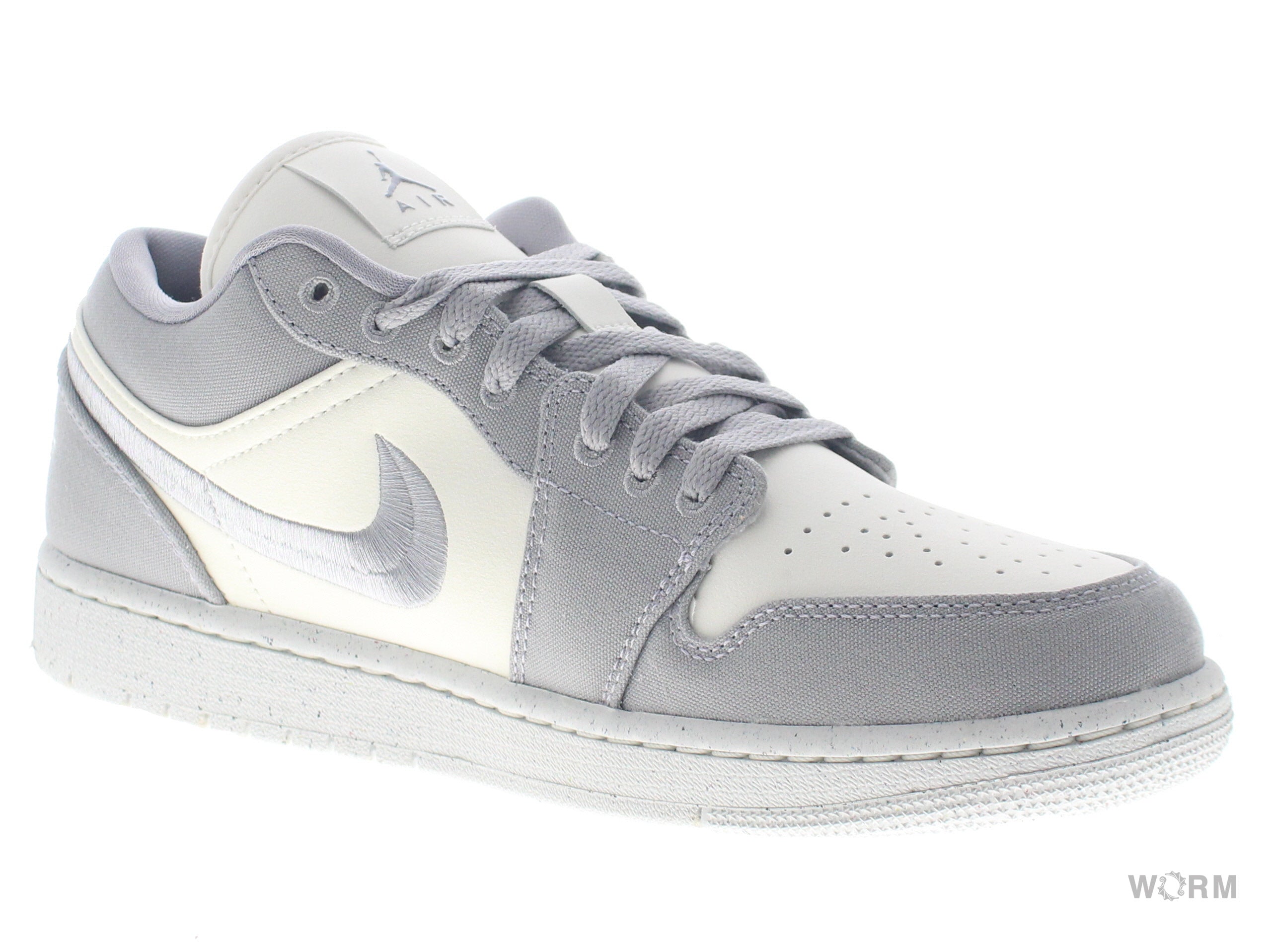 【W US10.5】 WMNS AIR JORDAN 1 LOW SE DV0426-012 【DS】