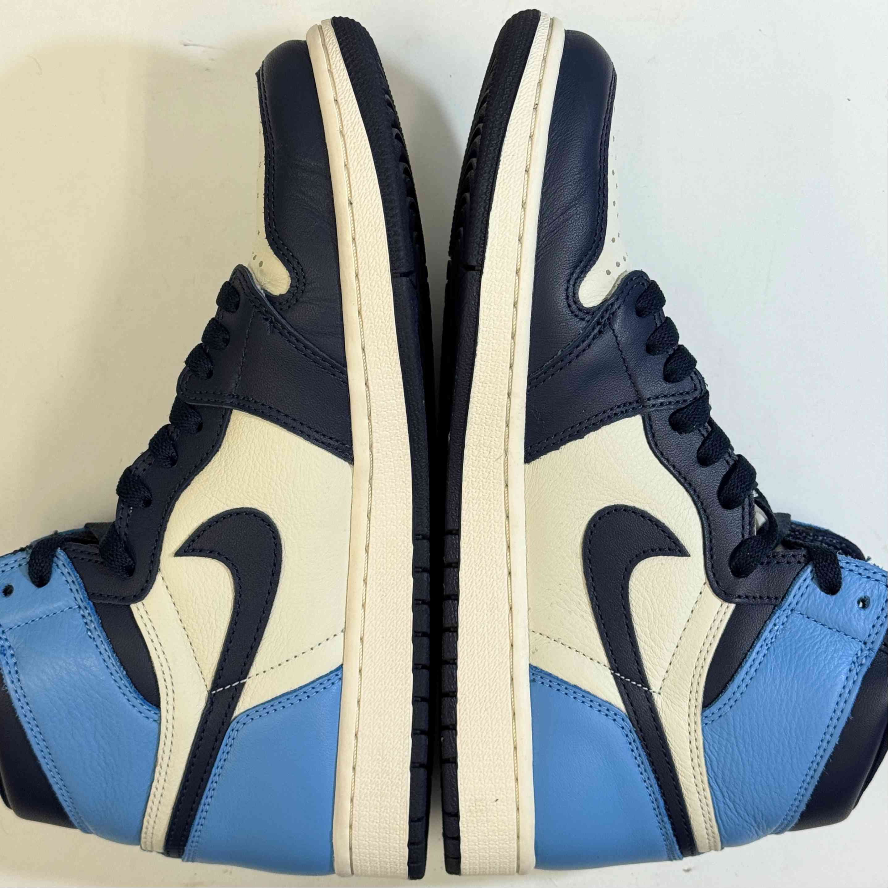 【US9.5】 AIR JORDAN 1 RETRO HIGH OG 555088-140 【USED】