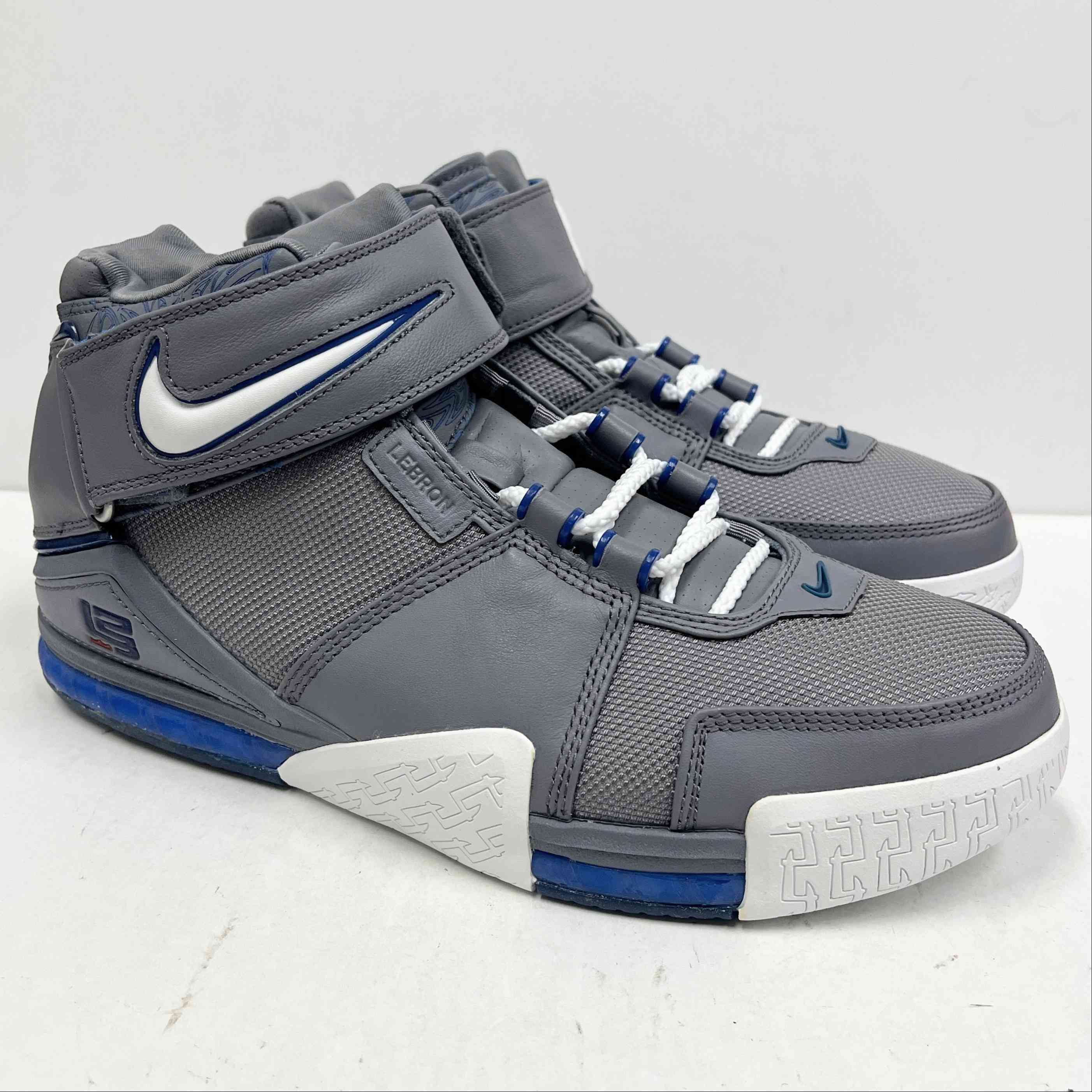 US10.5】 NIKE ZOOM LEBRON Ⅱ 309378-012 【DS】 | WORM TOKYO WEB STORE