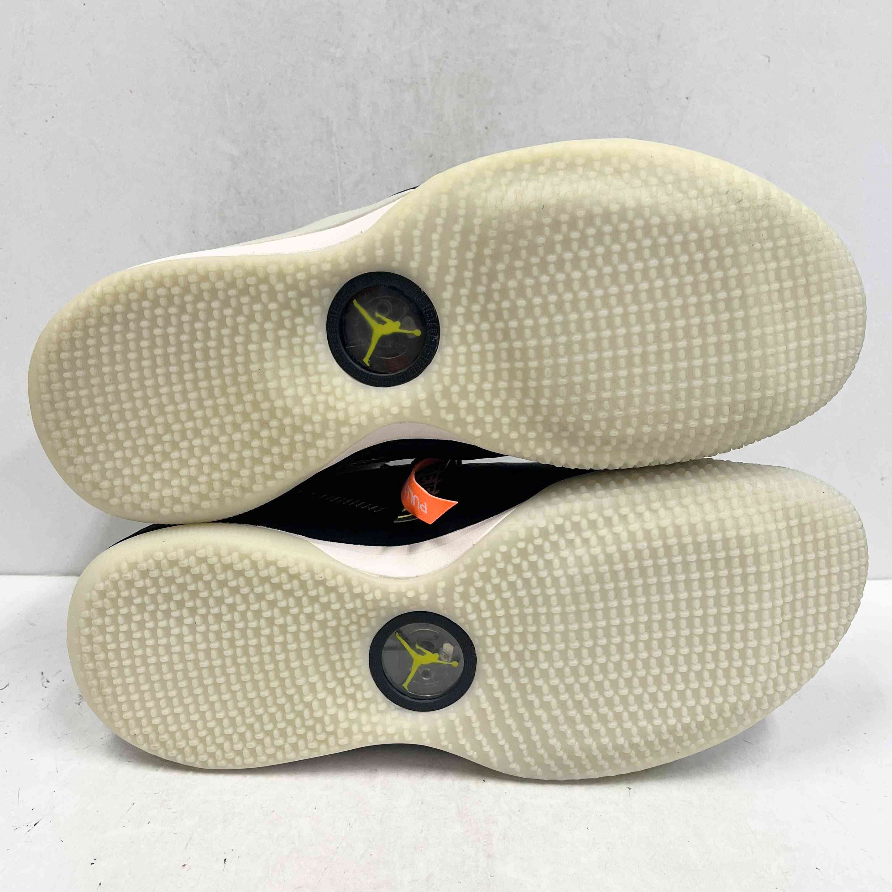 【US10】 AIR JORDAN 33 NRG TRAVIS SCOTT CD5965-300 【USED】