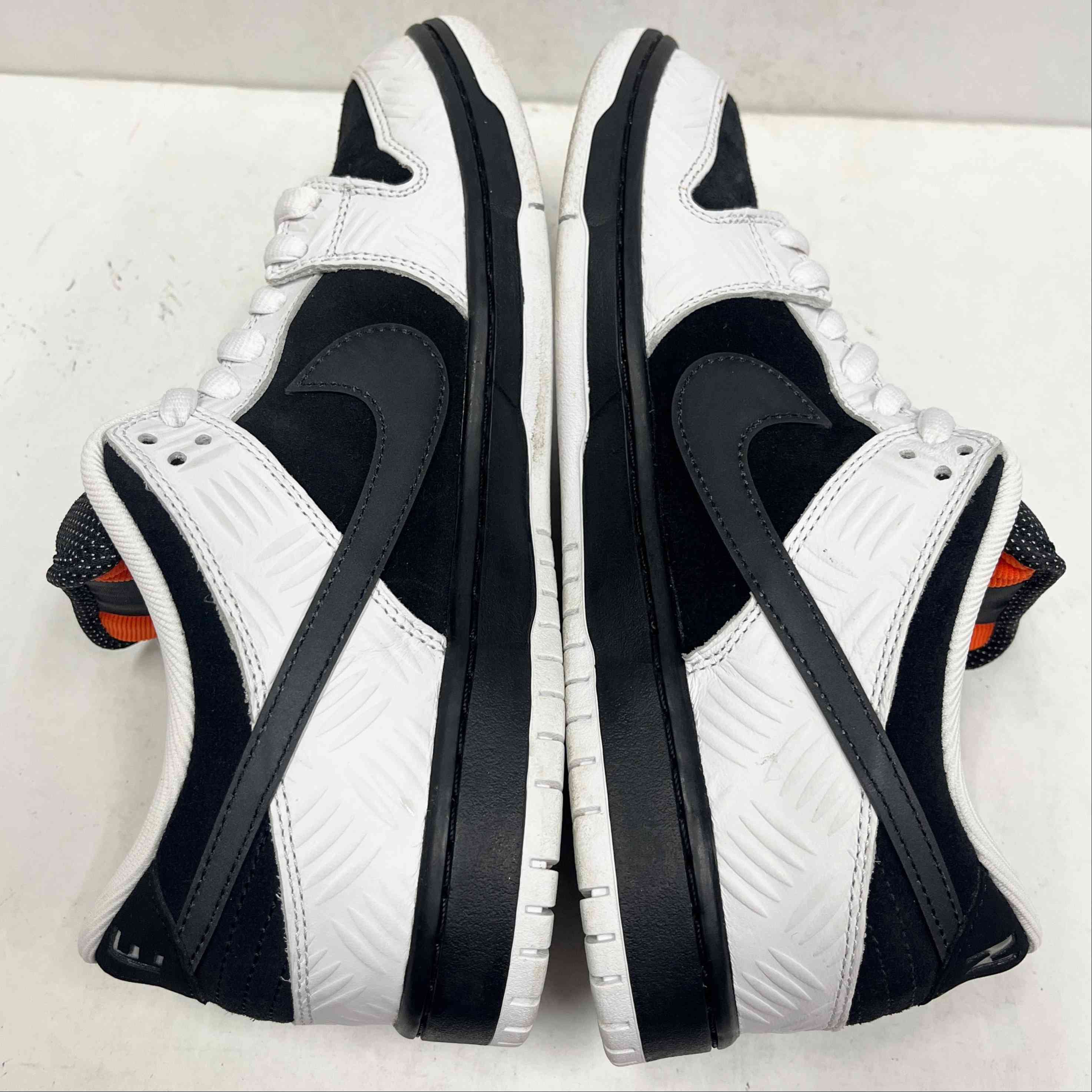【US9.5】 NIKE SB SB DUNK LOW PRO QS FD2629-100 【USED】