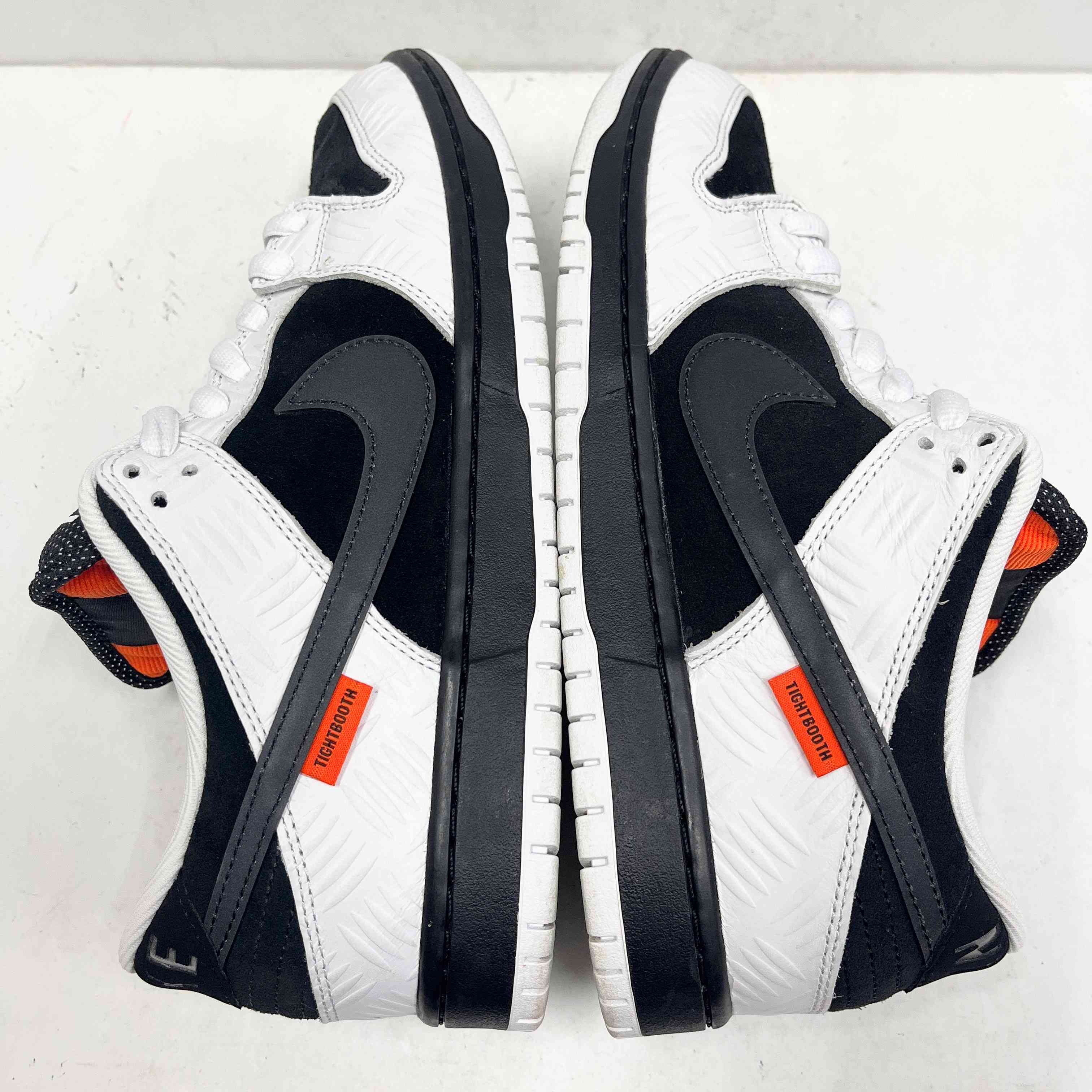 【US9.5】 NIKE SB SB DUNK LOW PRO QS FD2629-100 【USED】